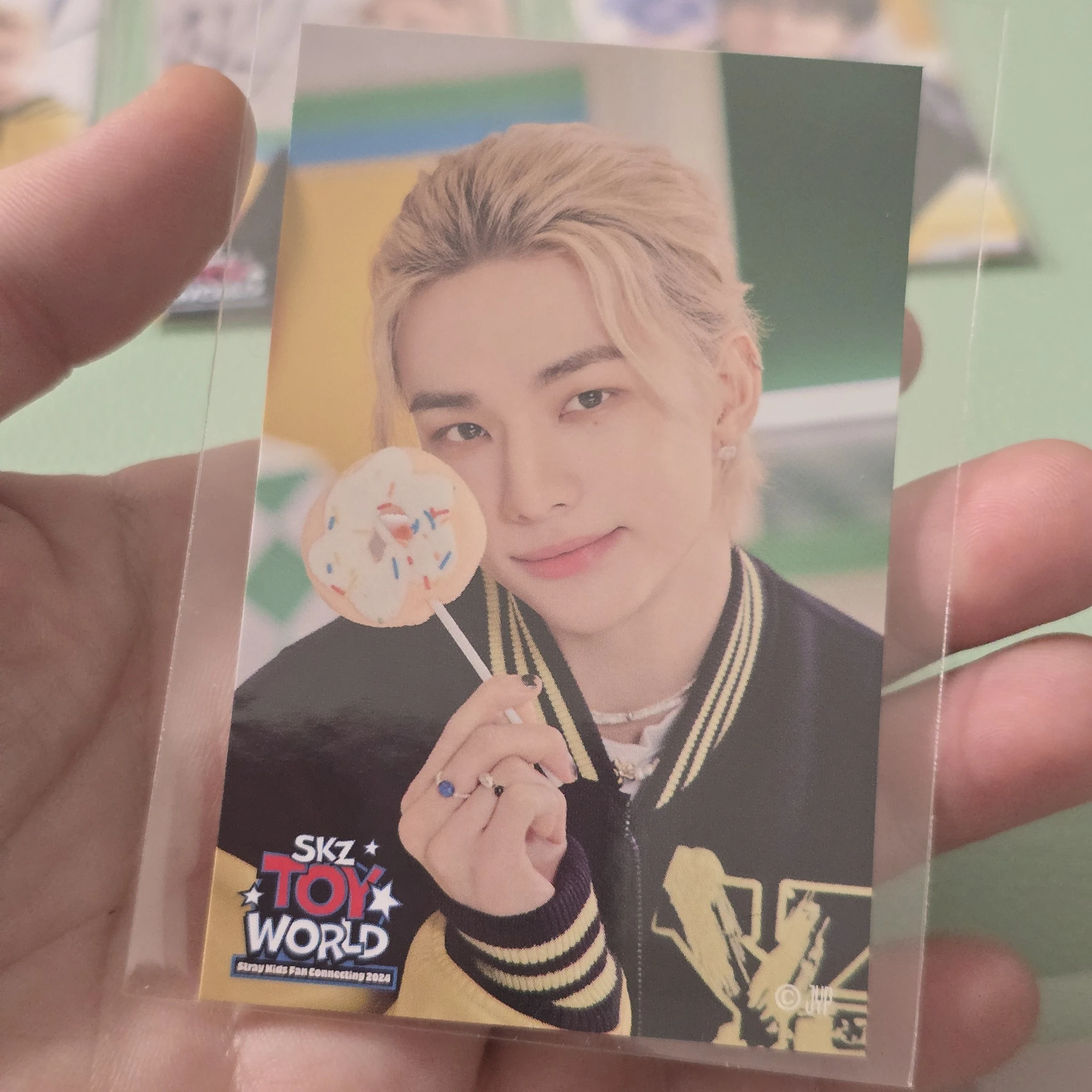 Stray Kids Hyunjin Stray Kids - Hyunjin - SKZ Toy World-Fan Connecting 2024 Event sticker jpfc (japan fanclub) offline lottery sticker card supplemental listing photo 1