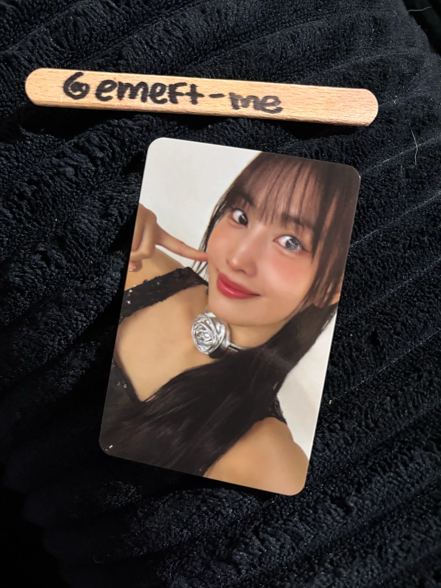 TWICE Momo TWICE-Momo-Album-strategy listing photo 1