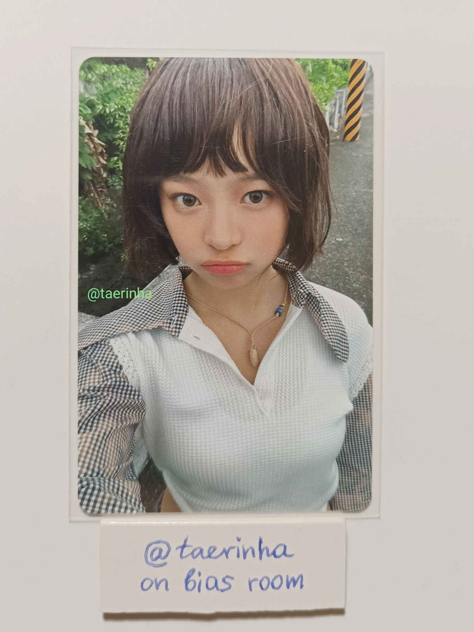 NewJeans Hanni NewJeans - Hanni - NewJeans x Line Friends Event pop up pop up nj how sweet photocard set 1 How sweet listing photo 1