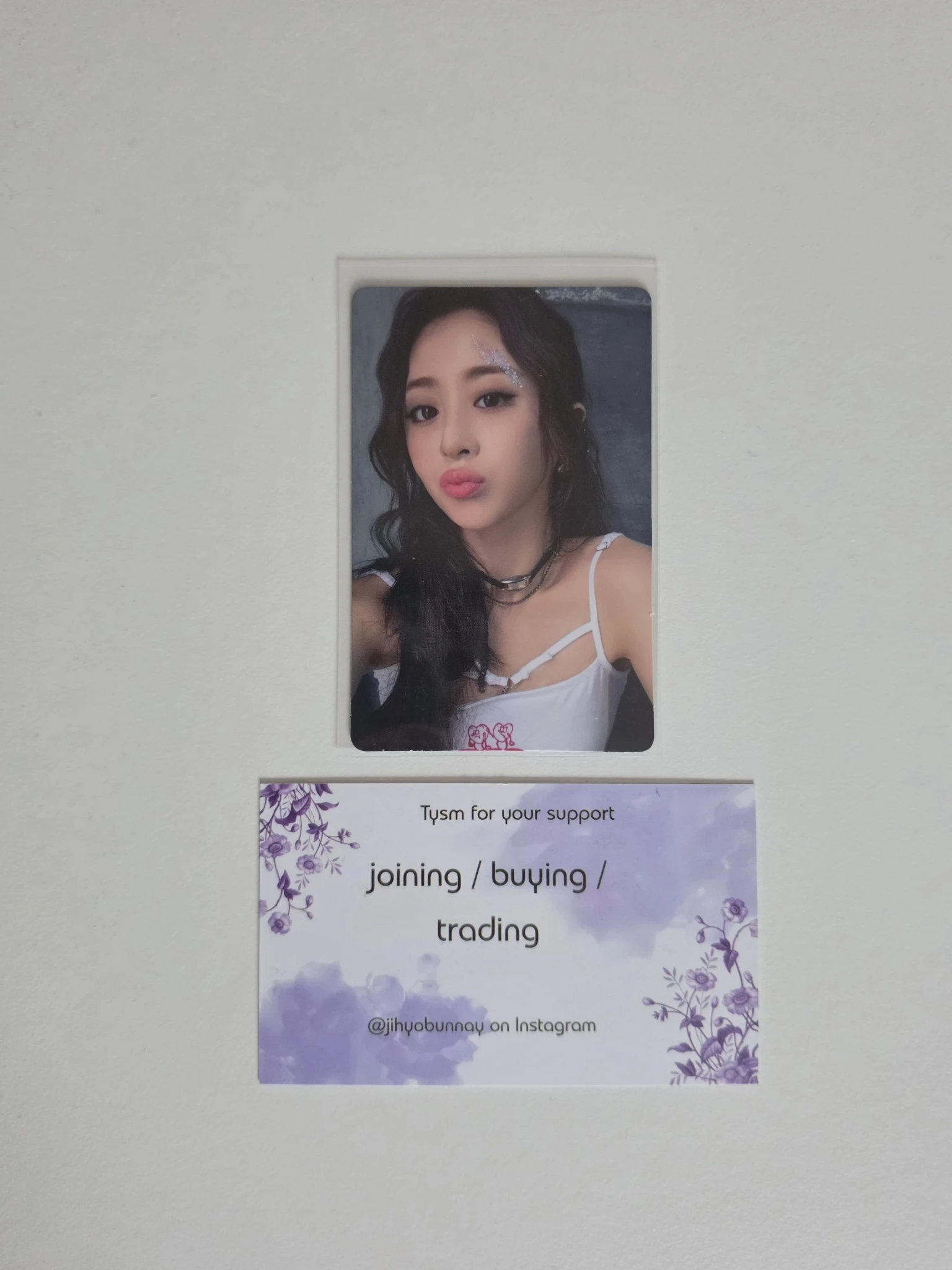 LE SSERAFIM Huh Yunjin LE SSERAFIM - Huh Yunjin - CRAZY Album pob (pre-order benefit) CU listing photo 1