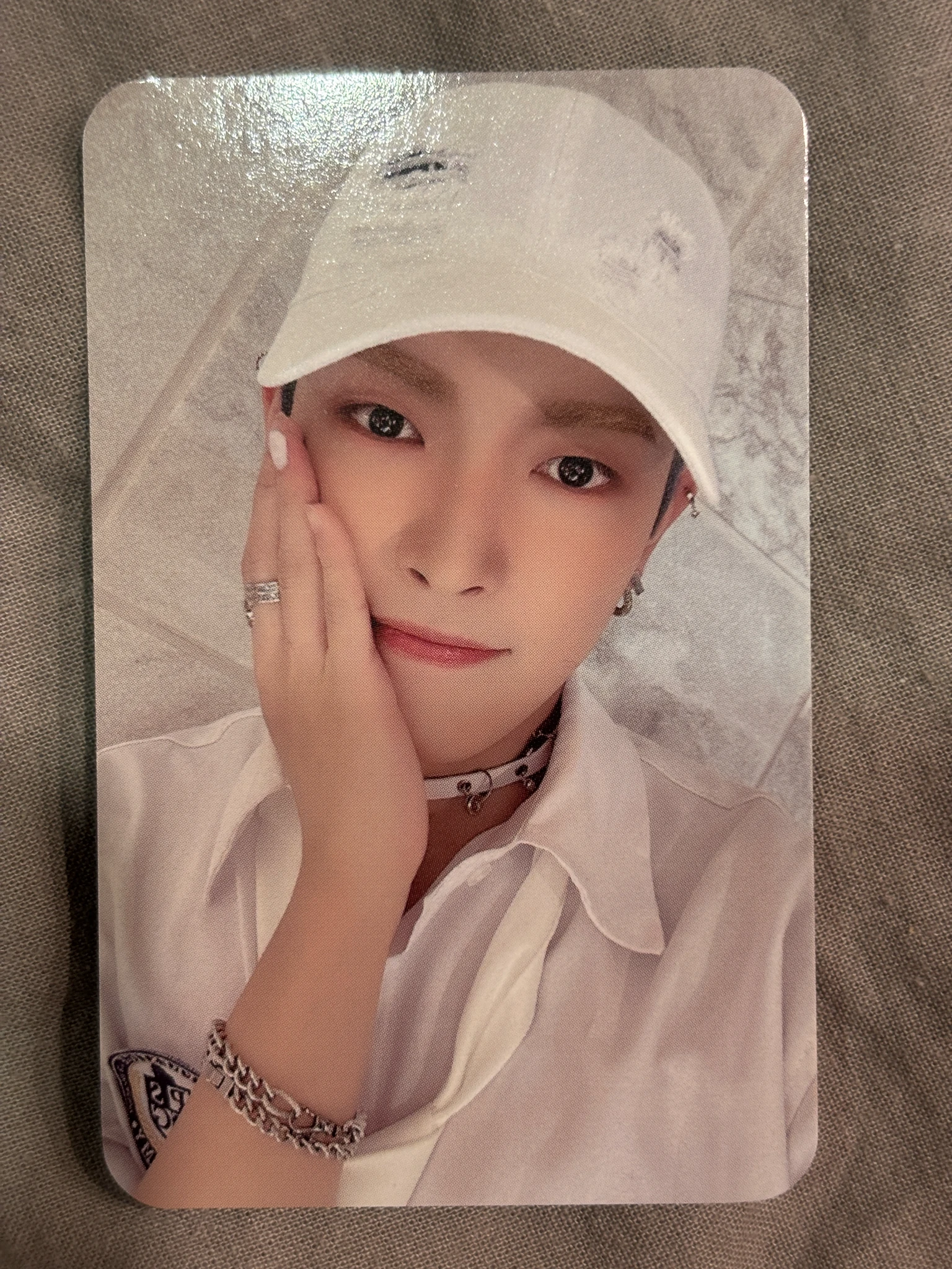 ATEEZ Hongjoong ATEEZ - Hongjoong - THE WORLD EP.2 : OUTLAW Album album photocard listing photo 1