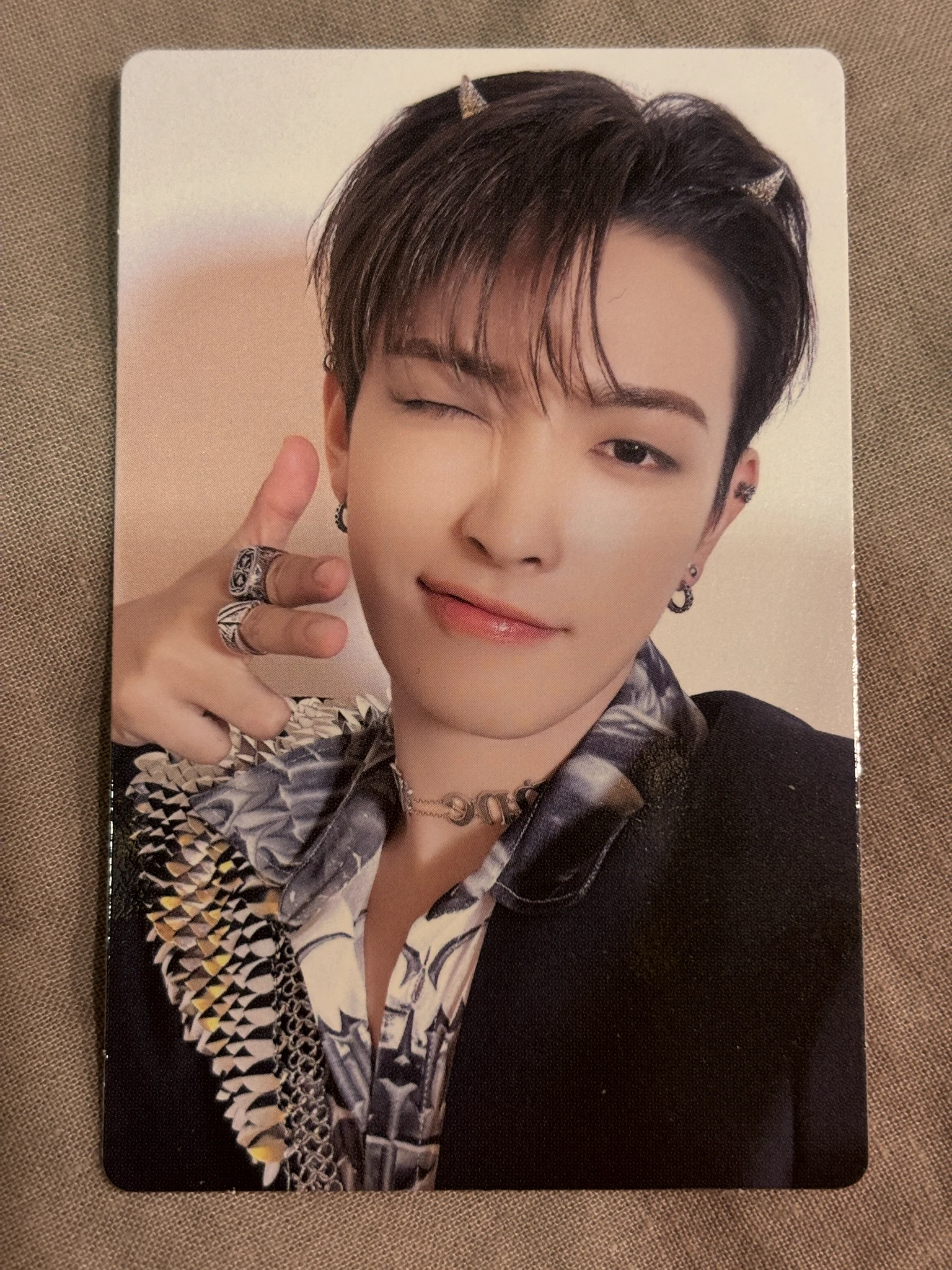 ATEEZ Hongjoong ATEEZ - Hongjoong - Golden Hour : Part 2 Album album photocard europe exclusive listing photo 1