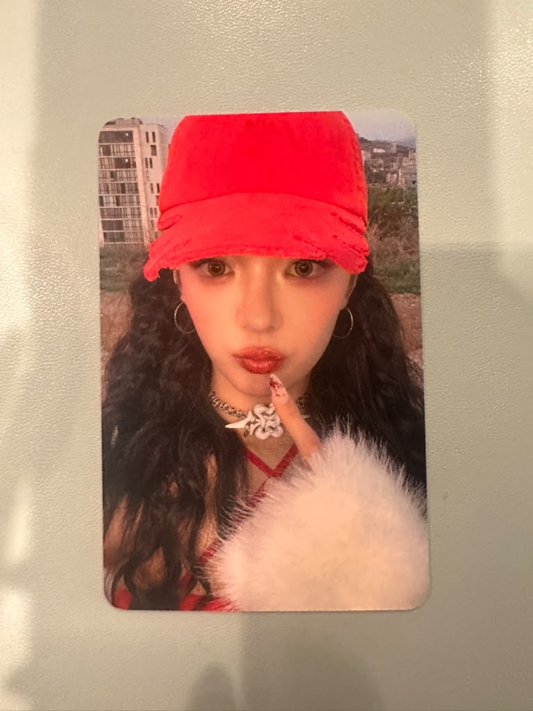 ITZY Lia ITZY - Lia - Girls Will Be Girls Album pre-order benefit apple music listing photo 1