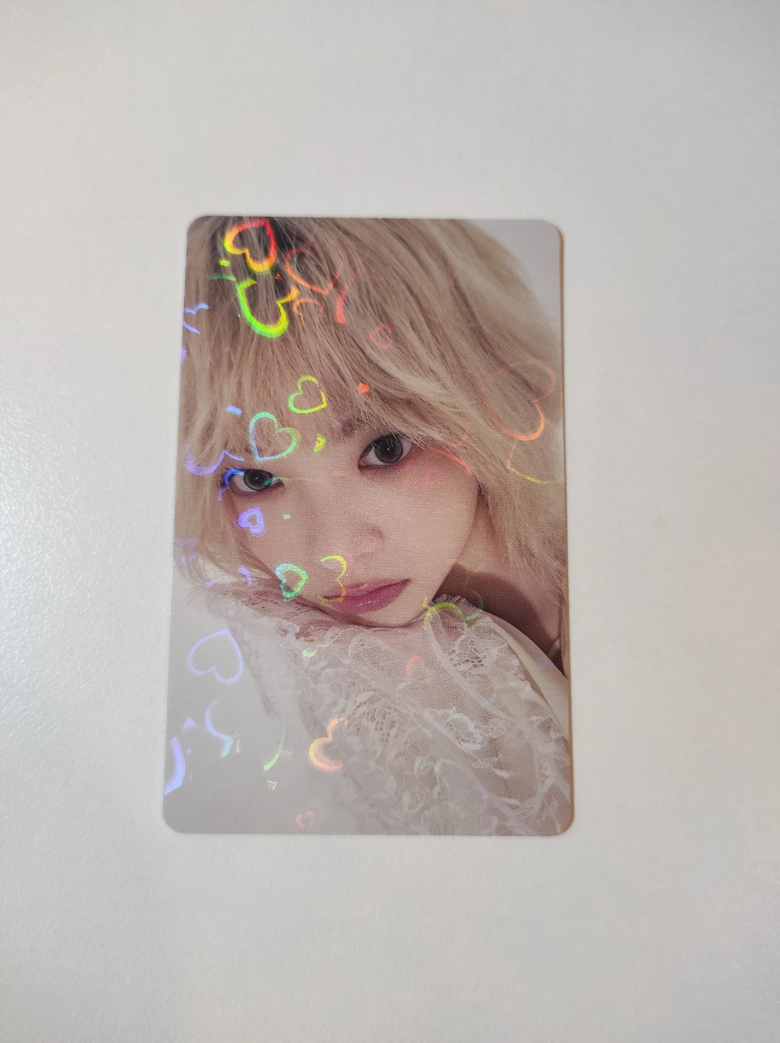 LE SSERAFIM Hong Eunchae LE SSERAFIM - Hong Eunchae - HOT Album weverse japan pre-order benefit (pob) holographic (hologram) listing photo 1