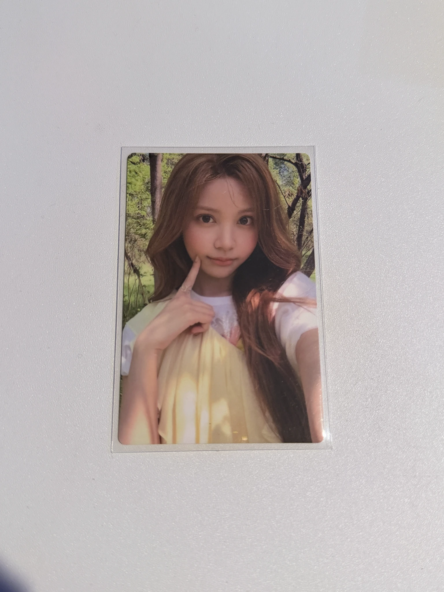 Hearts2Hearts Carmen Hearts2Hearts - Carmen - ICONIC HEART Album album photocard limited edition C version listing photo 1