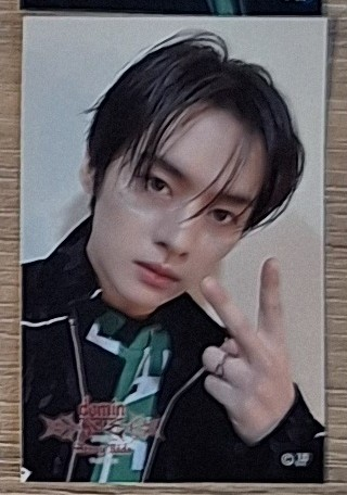 Stray Kids Lee Know Stray Kids - Lee Know - DominATE World Tour Event sticker lottery online shizuoka jpfc (japan fanclub) sticker card listing photo 1