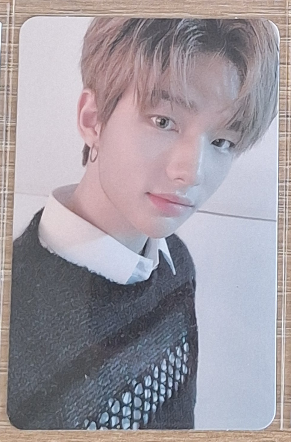 Stray Kids Hyunjin Stray Kids - Hyunjin - Clé 2: Yellow Wood Album album photocard indoor ver. listing photo 1