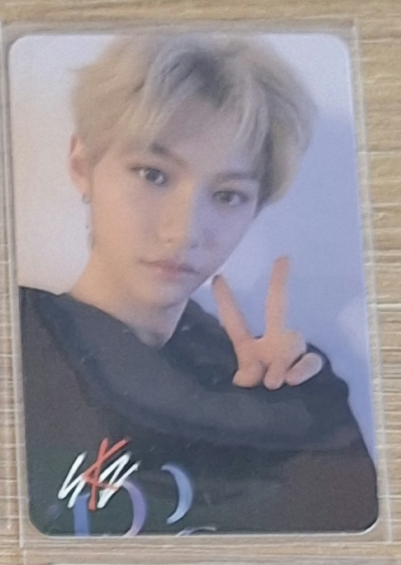 Stray Kids Felix Stray Kids - Felix - Clé 1: Miroh Album album photocard Logo Ver. listing photo 1