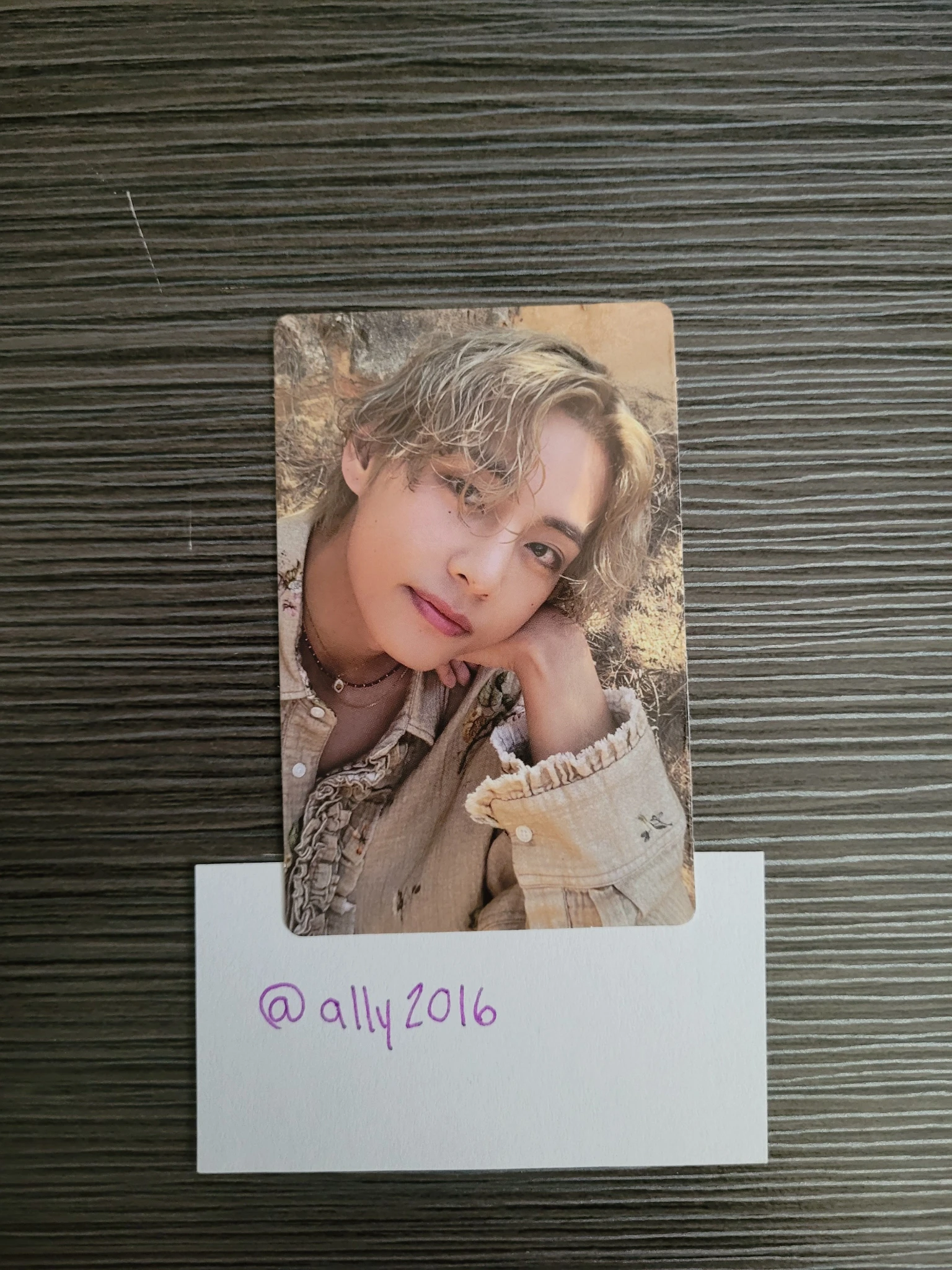 BTS V BTS - V - Layover Album album photocard ver. 3 listing photo 1