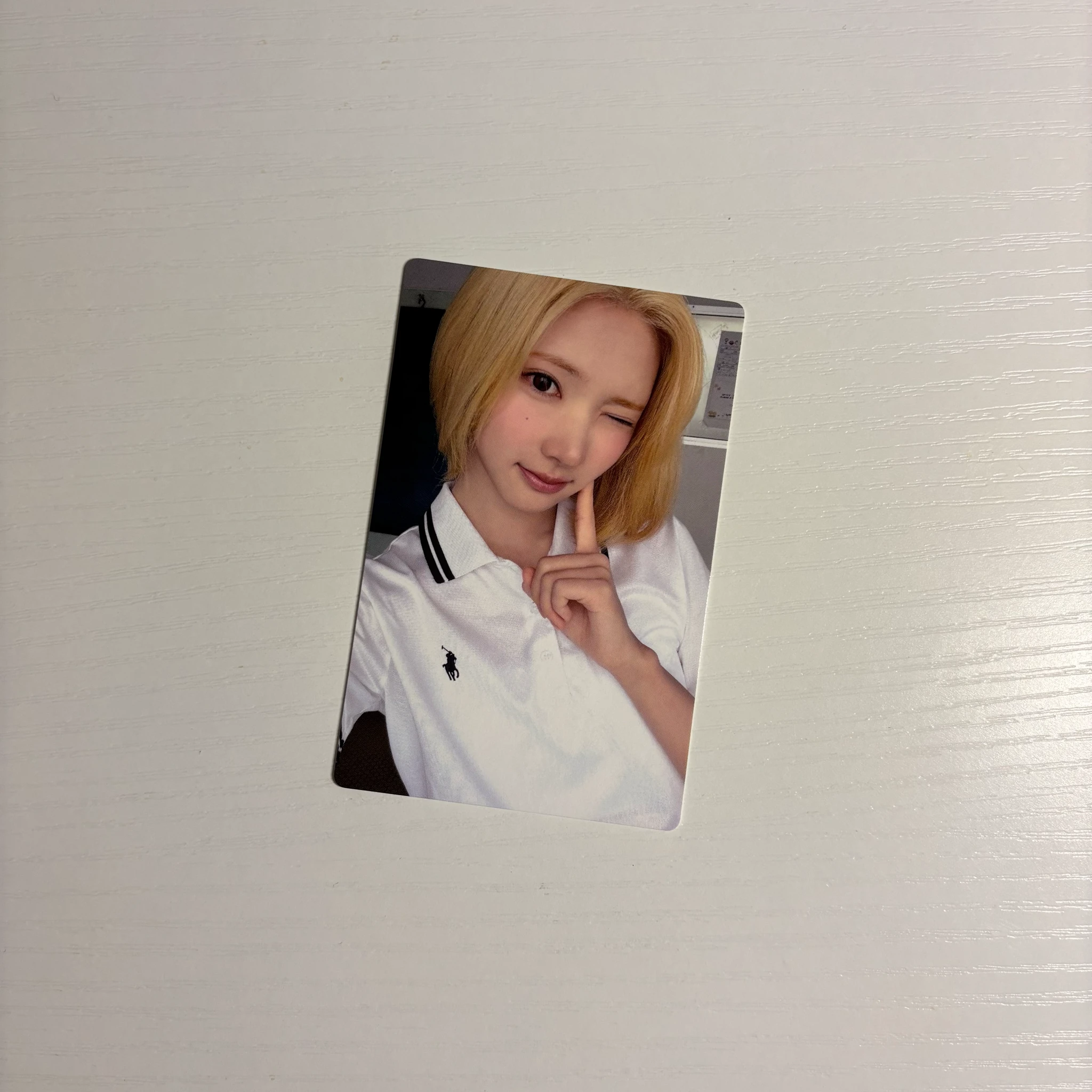 Hearts2Hearts Jiwoo Hearts2Hearts - Jiwoo - ICONIC HEART Album album photocard standard version listing photo 1
