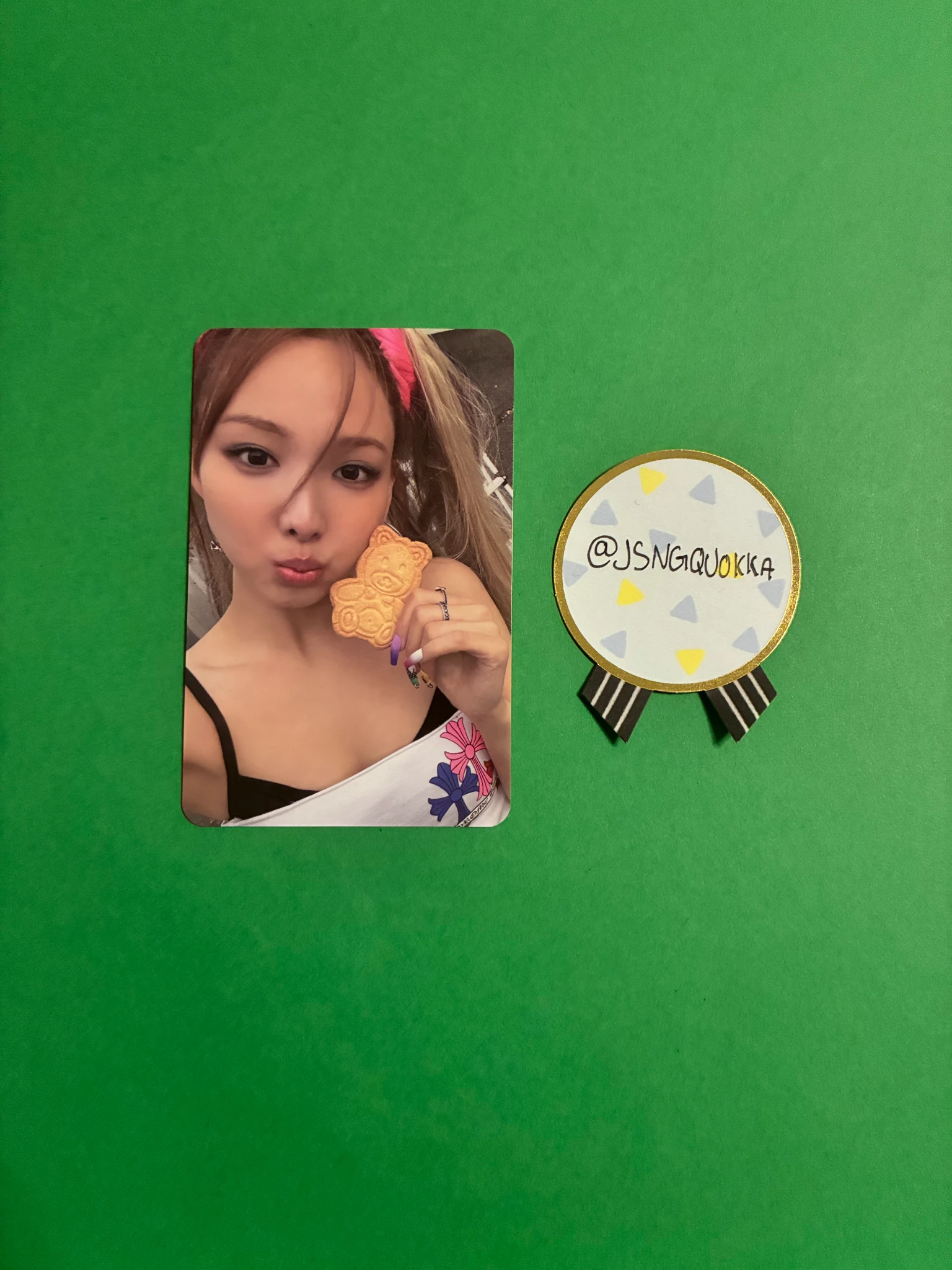 TWICE Nayeon TWICE-Nayeon-Album-nayeon na (solo) listing photo 1
