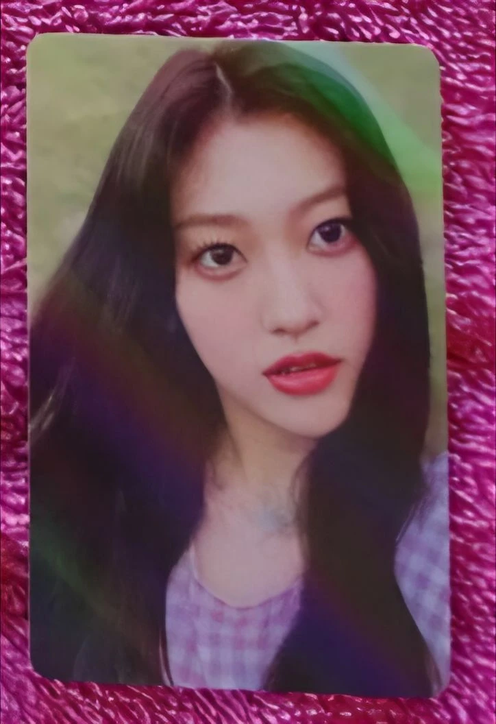 LOONA Choerry LOONA - Choerry - Flip That Album makestar pob (pre-order benefit) holographic (hologram) listing photo 1