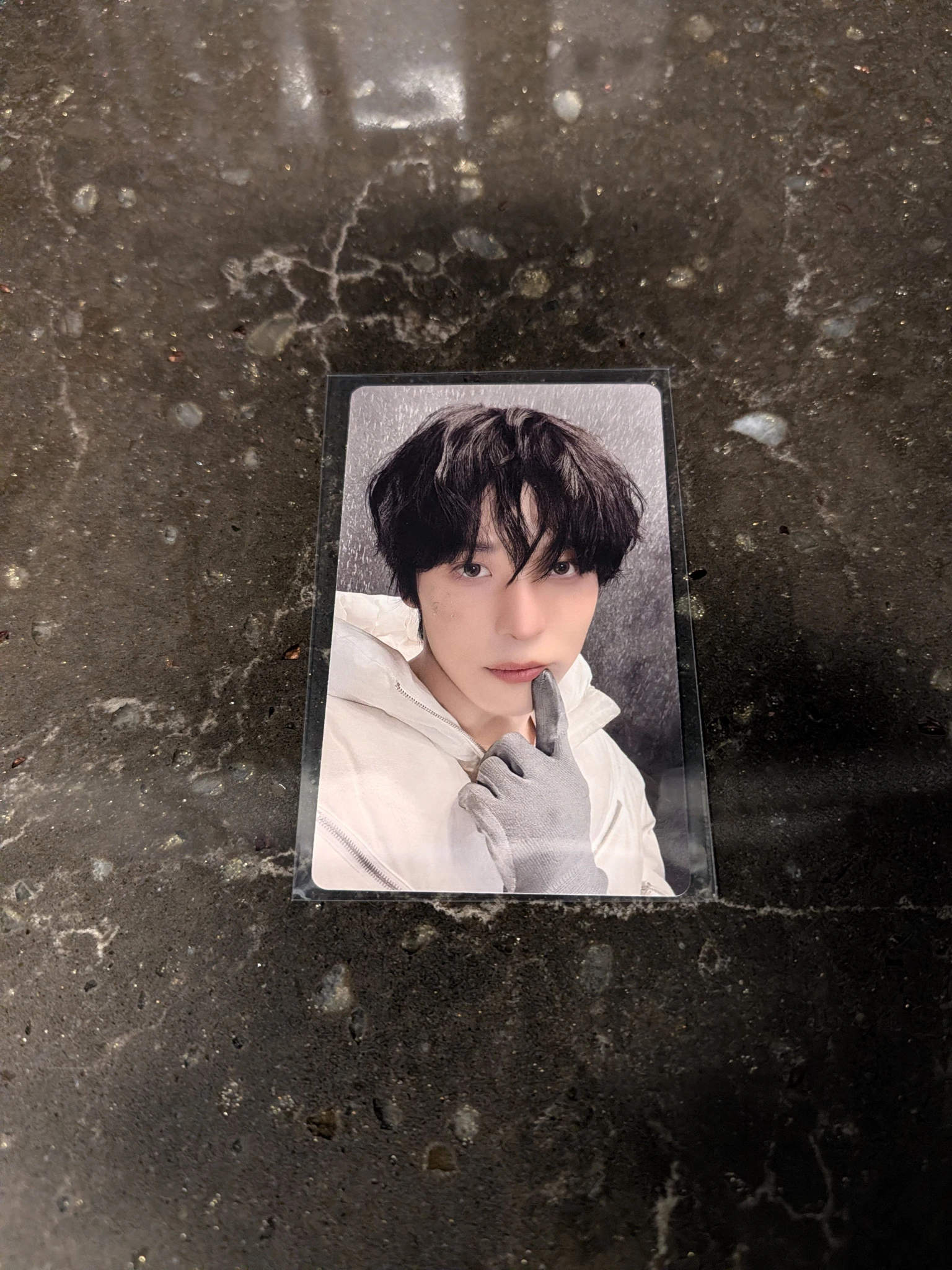 ATEEZ Yunho ATEEZ - Yunho - OFFICIAL LIGHT STICK VER.3 Other lightstick merch photocard listing photo 1