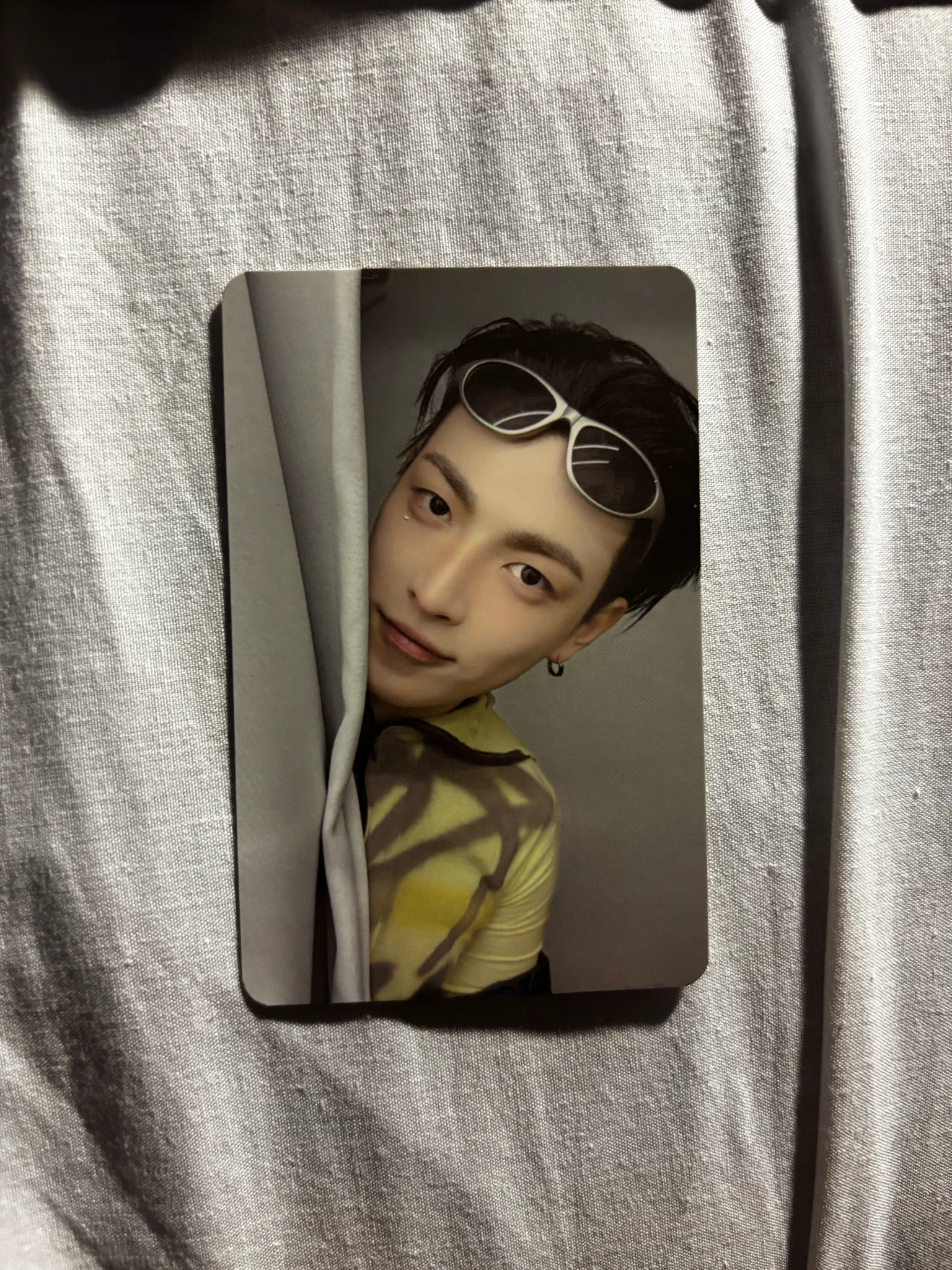 ATEEZ Hongjoong ATEEZ - Hongjoong - ANITEEZ IN COLOR Other merch photocard doll/figure keyring listing photo 1