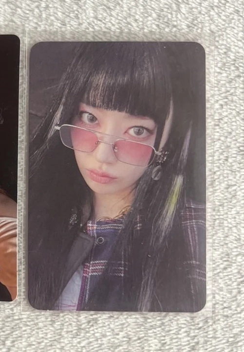 LE SSERAFIM Sakura LE SSERAFIM - Sakura - EASY Album album photocard balmy flex ver listing photo 1