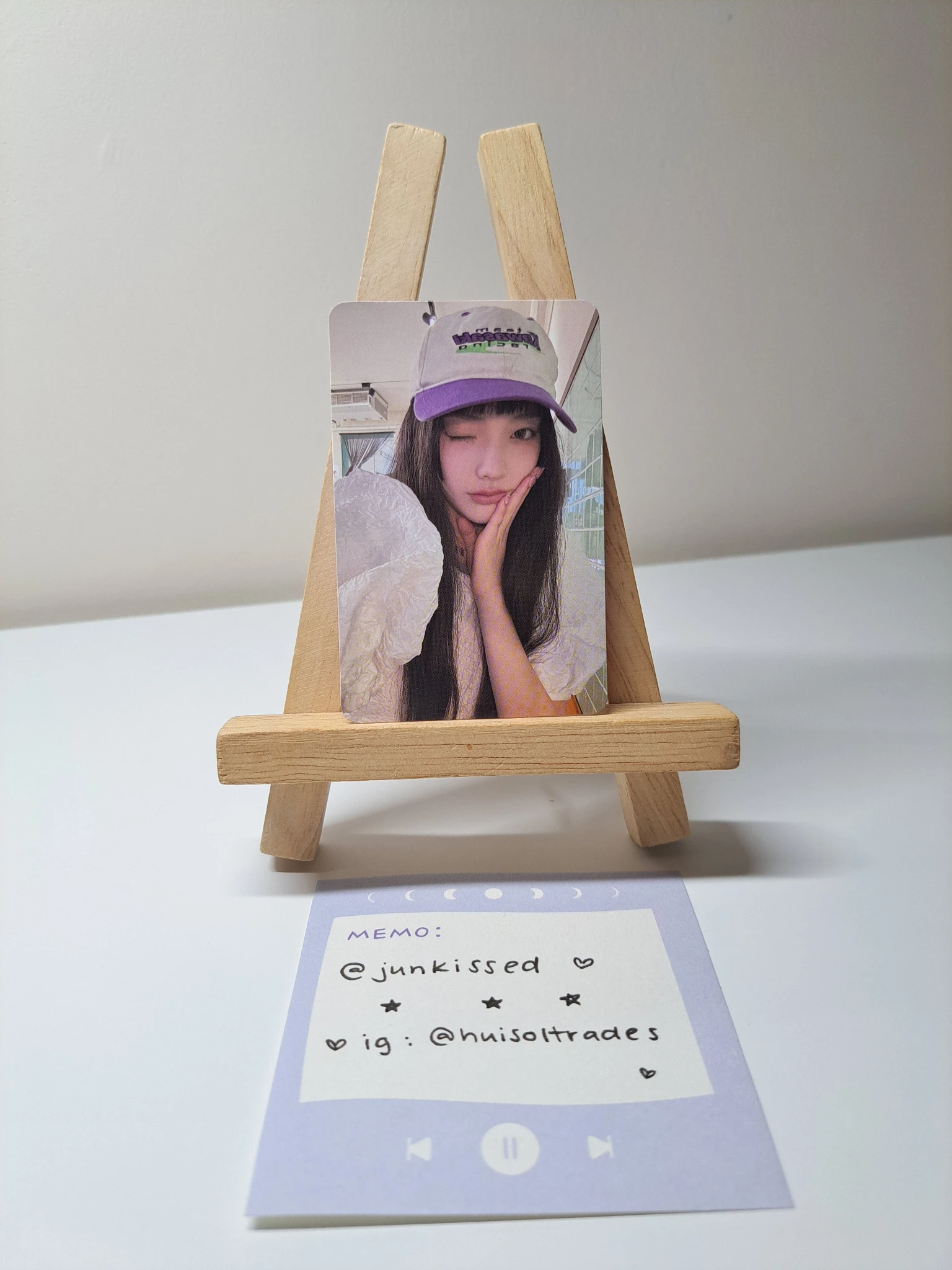 ILLIT Iroha ILLIT - Iroha - SUPER REAL ME Album target exclusive listing photo 1