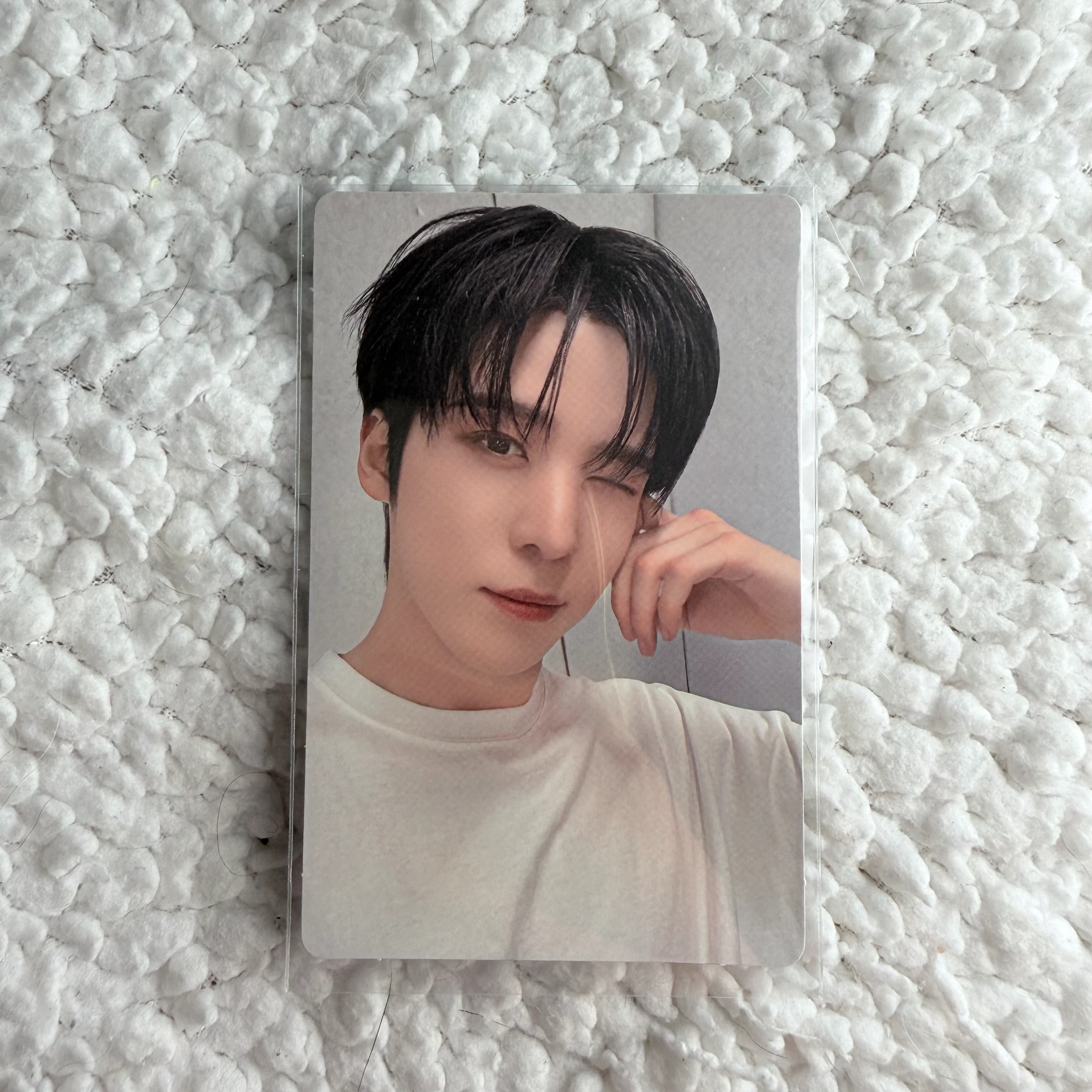 ATEEZ Yunho ATEEZ - Yunho - Golden Hour : Part.3 Album poca album photocard 1 listing photo 1