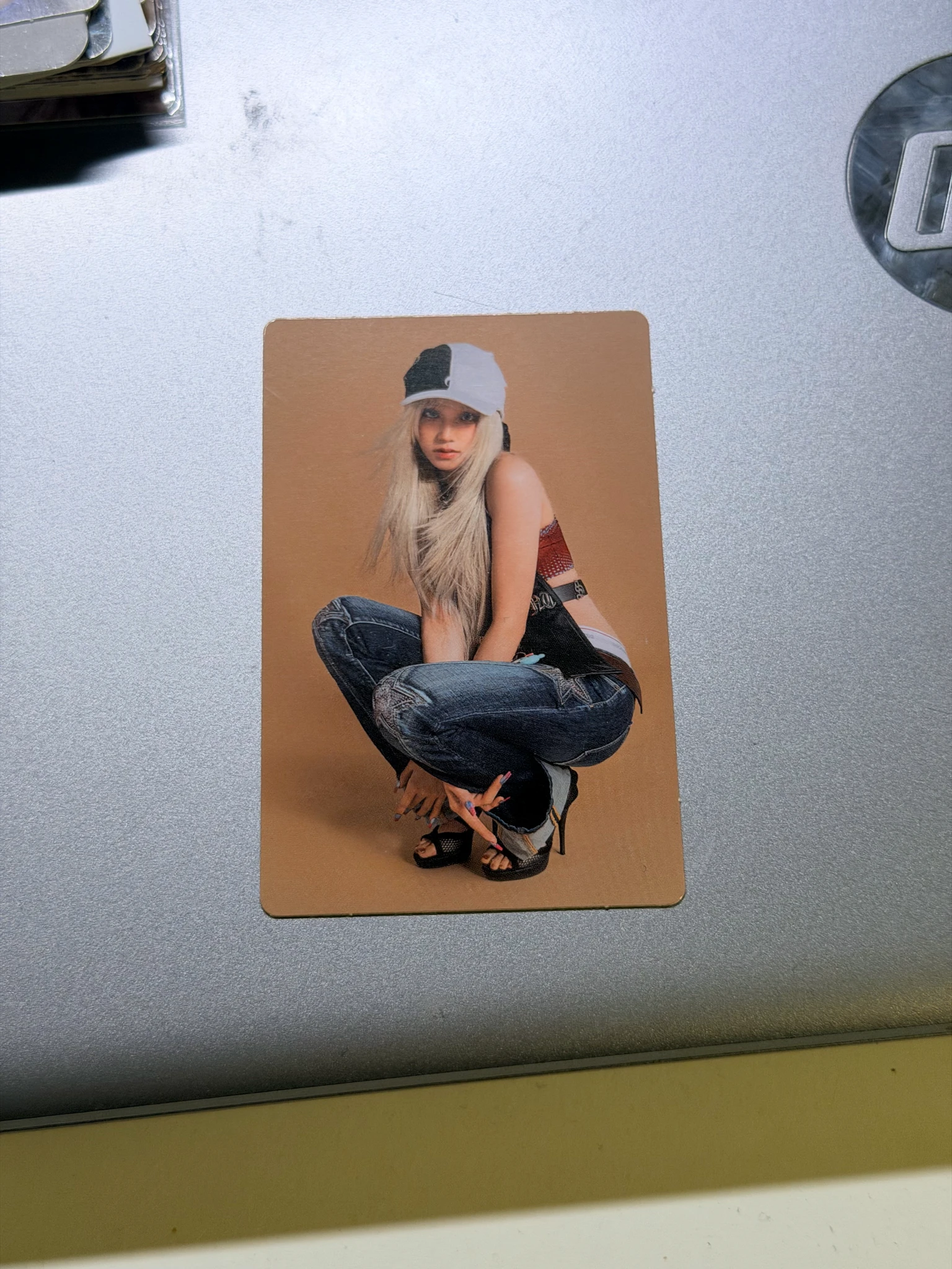 i-dle Yuqi (G)I-DLE - Yuqi - I Sway Album qr card poca album album photocard non-selfie concept photocard listing photo 1