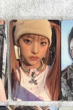 NewJeans Haerin NewJeans - Haerin - OMG Album album photocard weverse album version B version version 2 listing photo 1