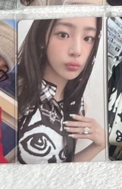 NewJeans Minji NewJeans - Minji - Get Up Album album photocard weverse album version C version version 1 listing photo 1