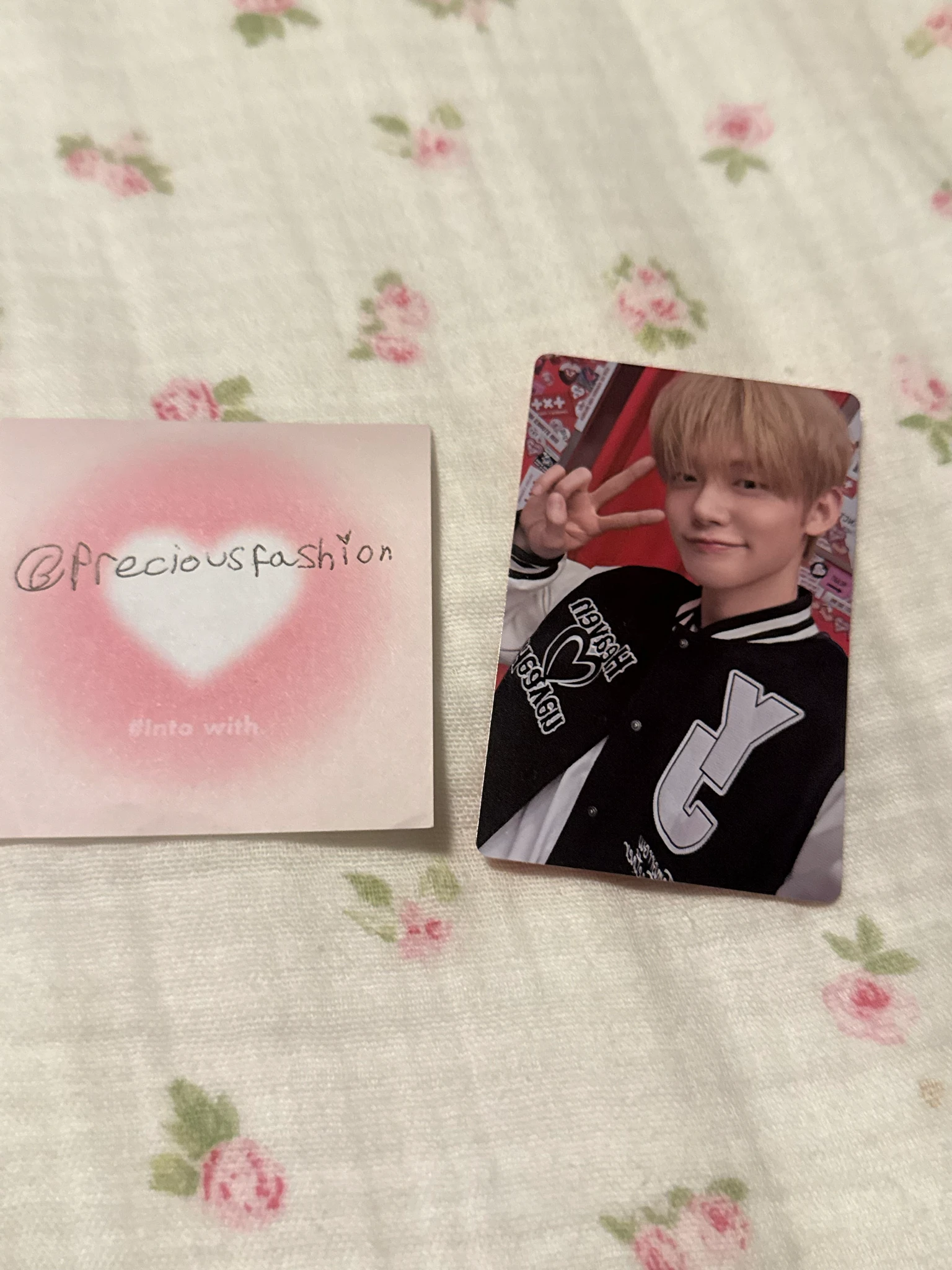 TOMORROW X TOGETHER Yeonjun TOMORROW X TOGETHER - Yeonjun - The Star Chapter: Sanctuary Album album photocard cassette ver. listing photo 1