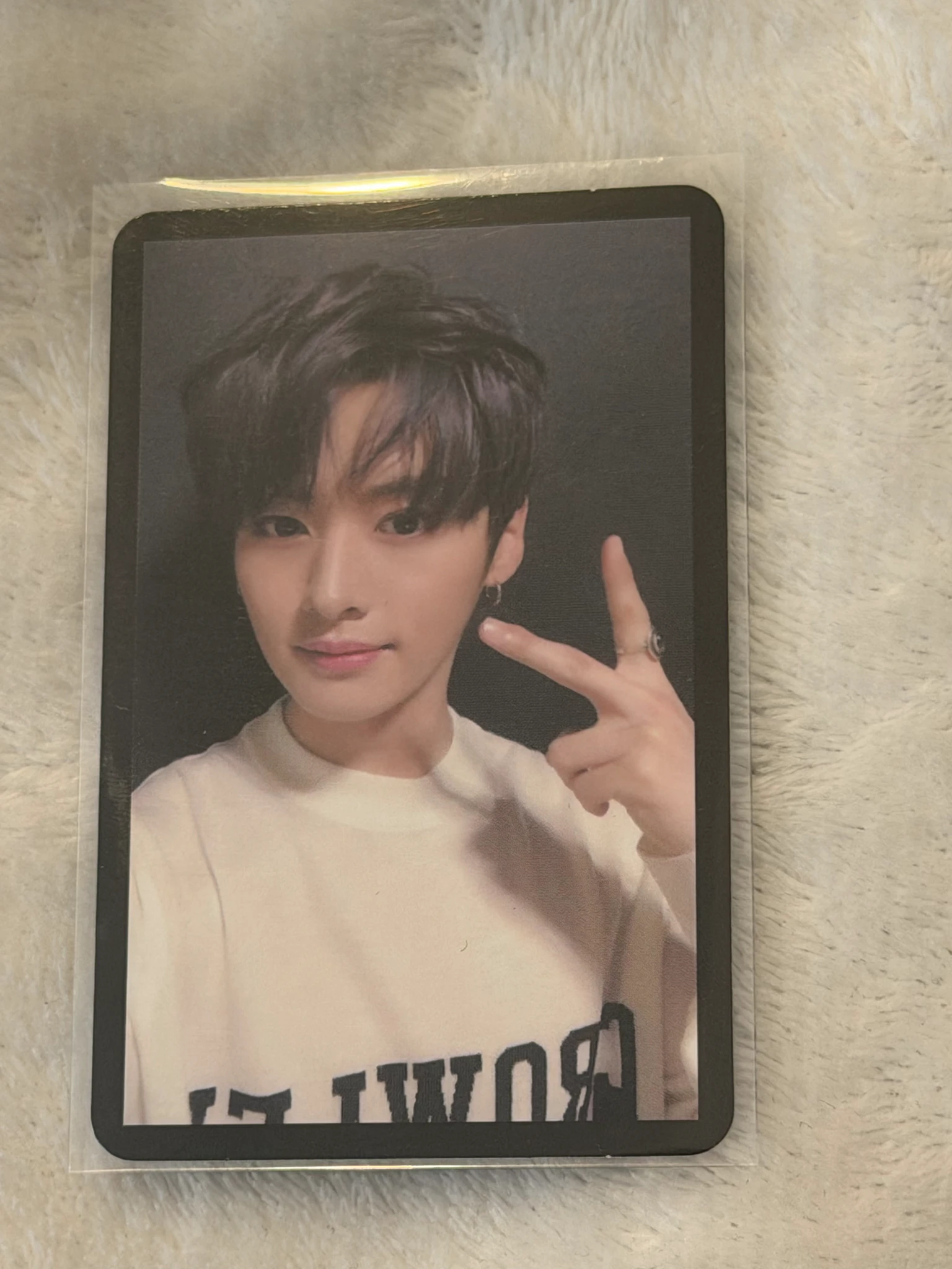 Stray Kids Lee Know Stray Kids - Lee Know - Clé 2: Yellow Wood Album album photocard black border ver. listing photo 1