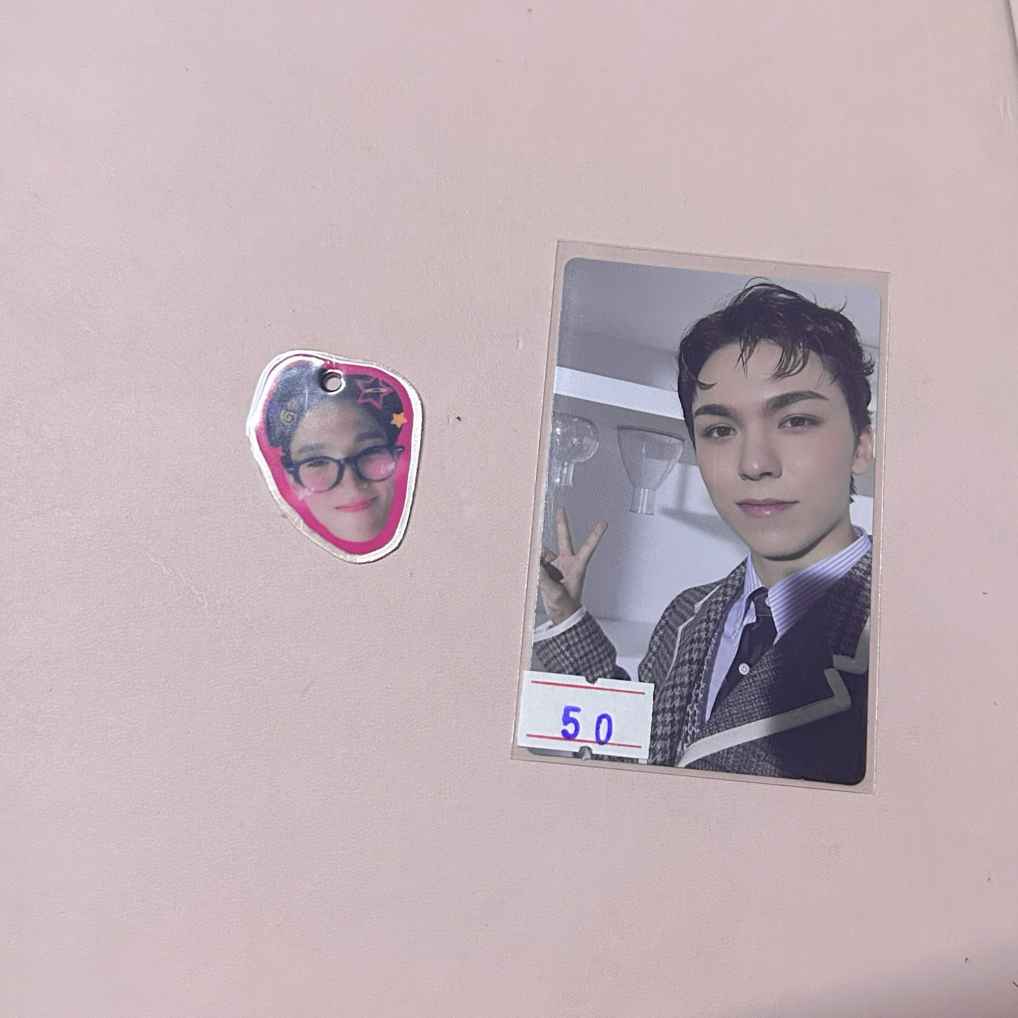 SEVENTEEN Vernon SEVENTEEN - Vernon - 17 IS RIGHT HERE Album album photocard here version listing photo 1