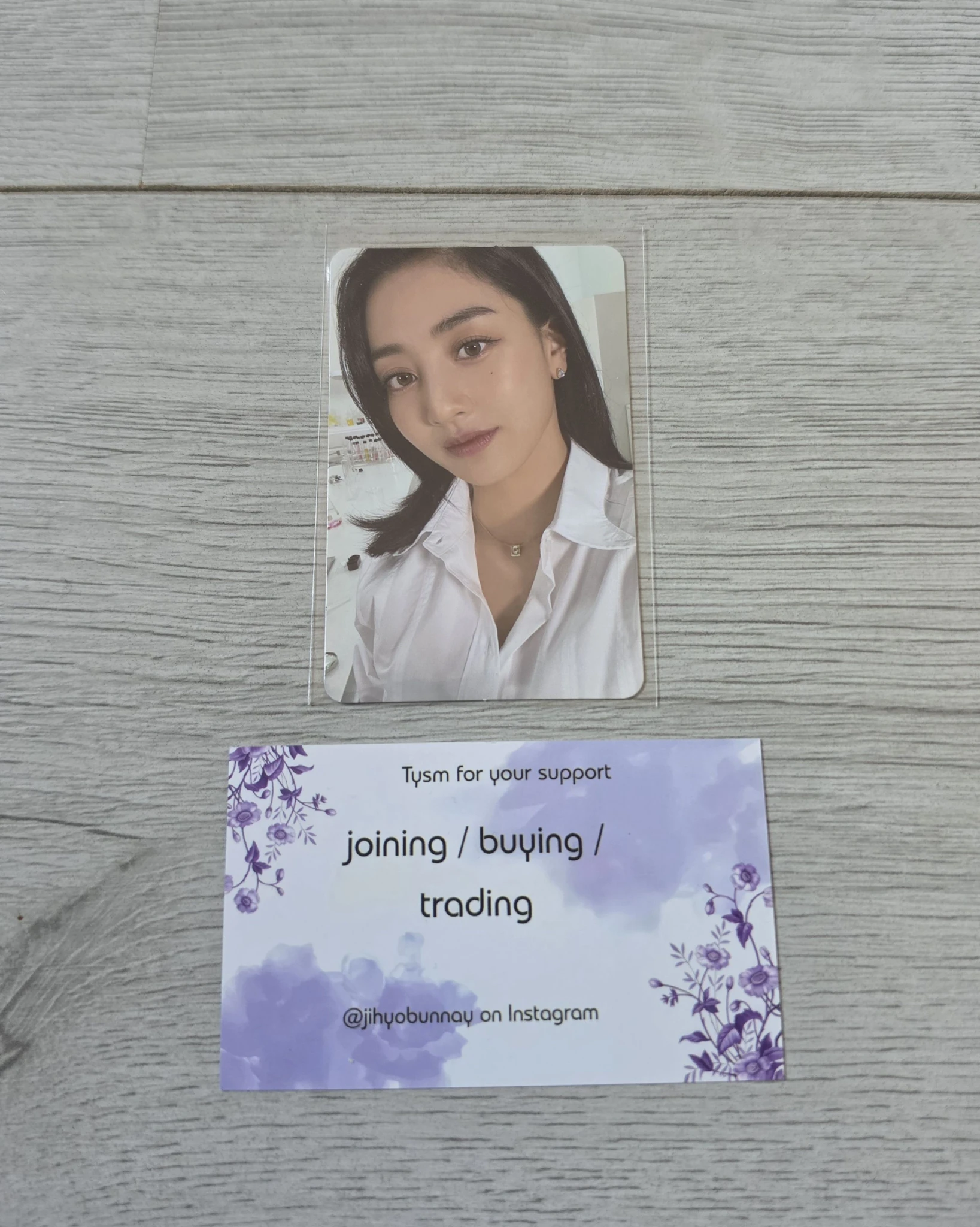 TWICE Jihyo TWICE - Jihyo - Formula of Love: O+T=<3 Album listing photo 1