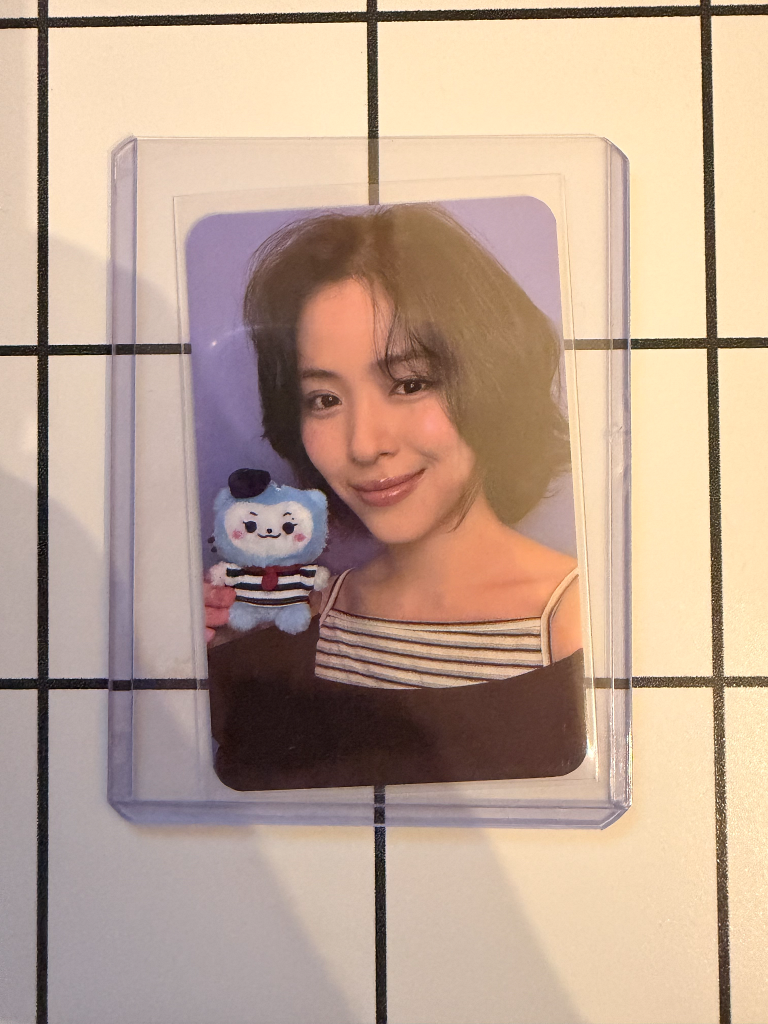 ITZY Ryujin ITZY - Ryujin - ITZY X TWINZY GLOBAL POP-UP STORE "ROLL THE WORLD" Event merch photocard purchase benefit twinzy listing photo 1