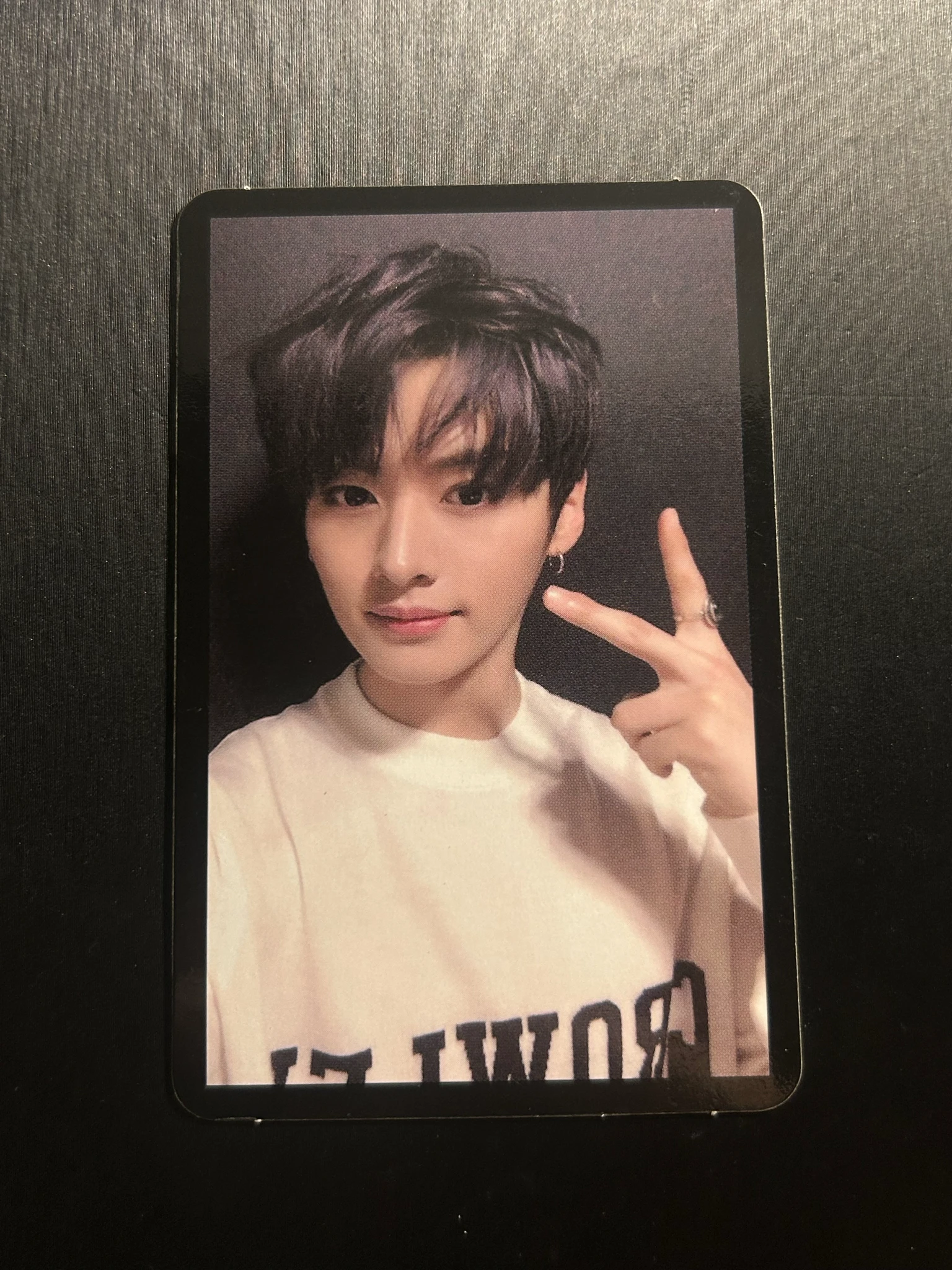 Stray Kids Lee Know Stray Kids - Lee Know - Clé 2: Yellow Wood Album album photocard black border ver. listing photo 1