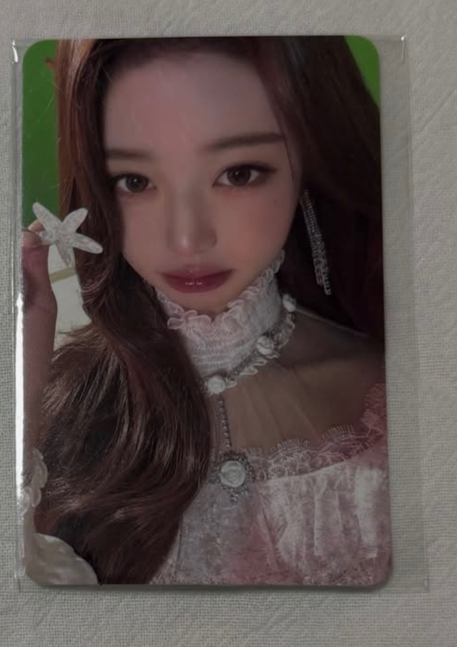 IVE Wonyoung IVE - Wonyoung - 2026 IVE THE 4TH FAN CONCERT〈DIVE into IVE〉 Event necklace merch photocard listing photo 1