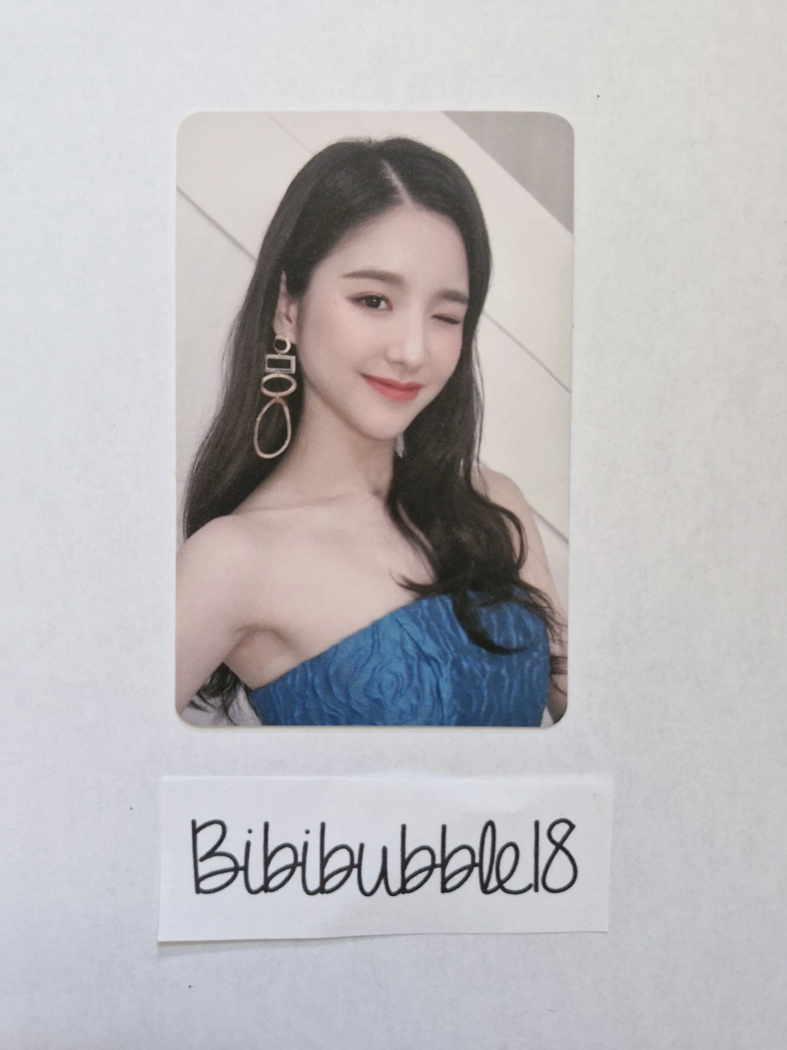LOONA HeeJin LOONA - HeeJin - 2020 Season's Greetings Other season's greetings photocard set listing photo 1