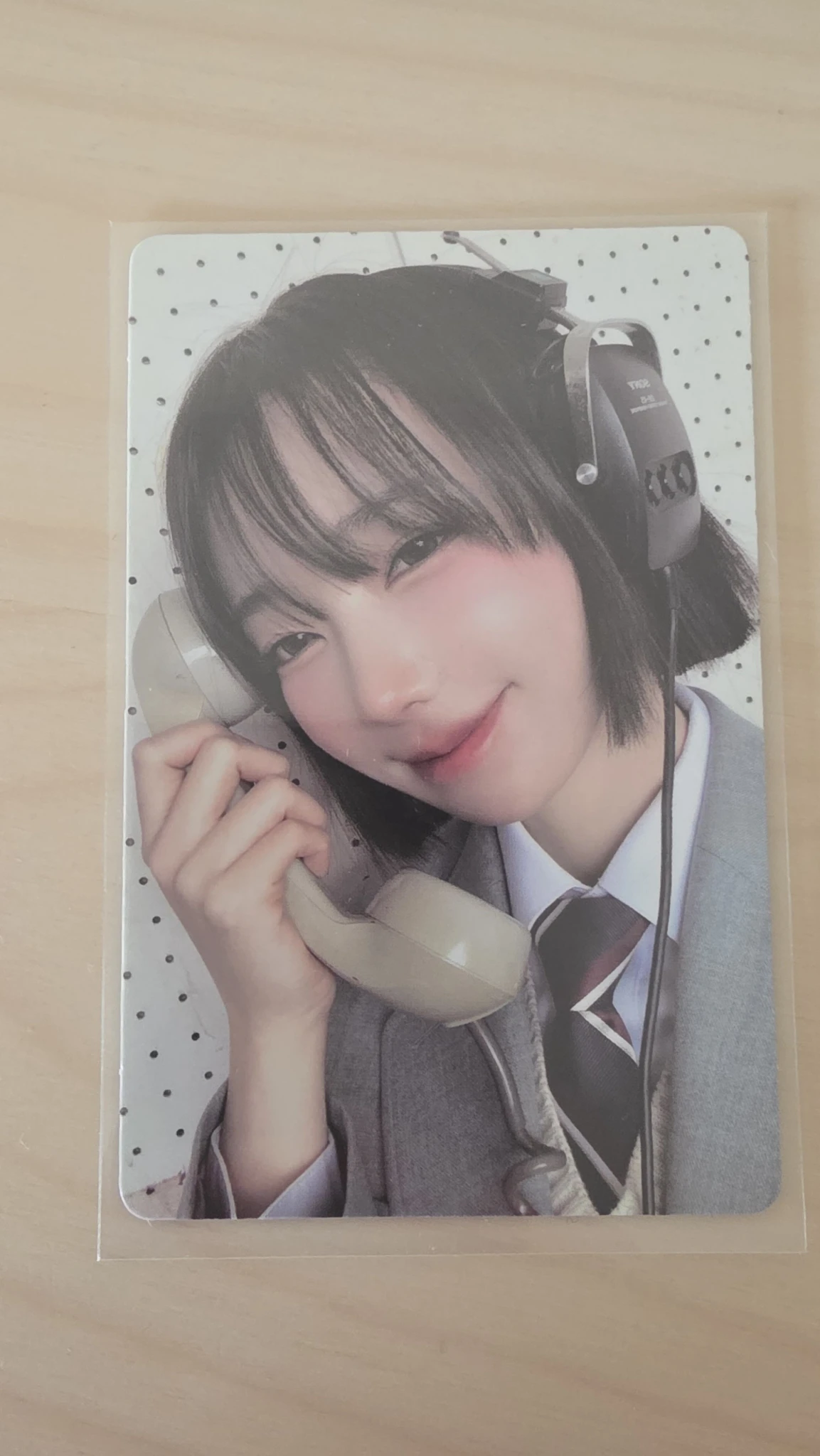 QWER Magenta QWER - Magenta - Manito Album album photocard listing photo 1