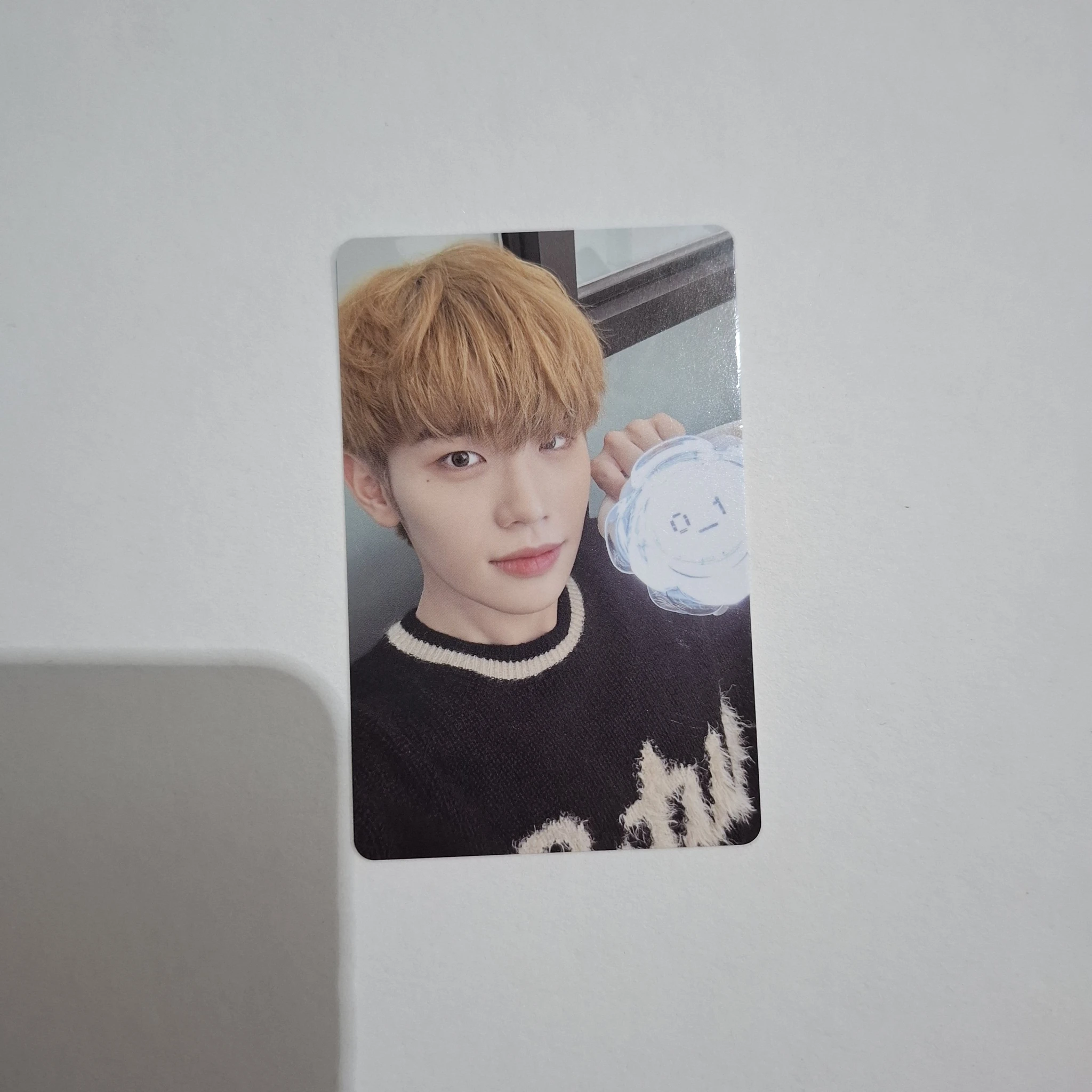 ZEROBASEONE Taerae ZEROBASEONE - Taerae - Lightstick Other photocard set pob (pre-order benefit) listing photo 1