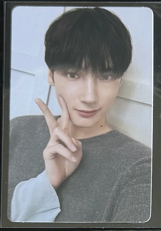 TOMORROW X TOGETHER Huening Kai TOMORROW X TOGETHER - Huening Kai - The Star Chapter: Sanctuary Album weverse albums ver. listing photo 1