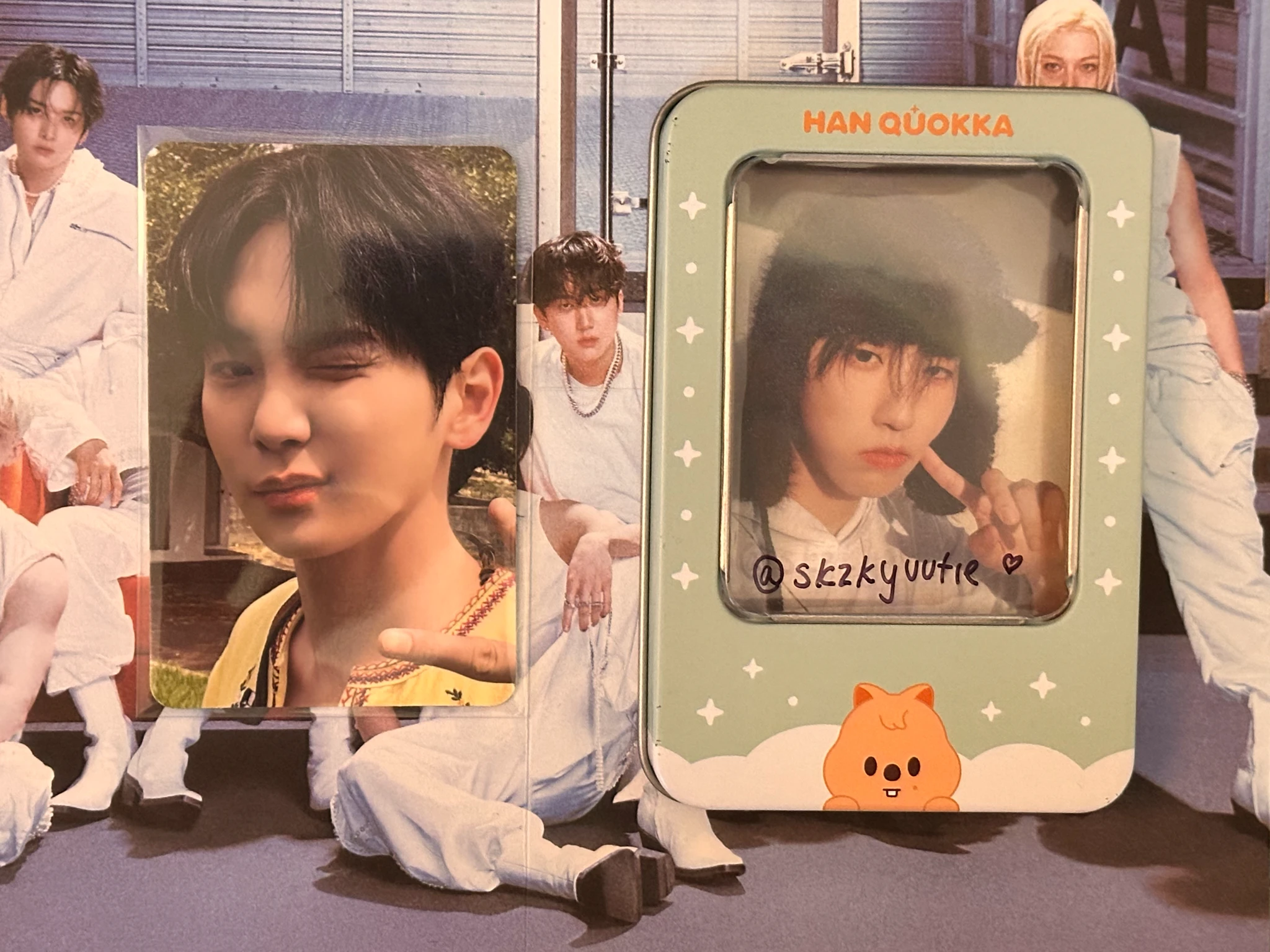 SHINee Key SHINee - Key - HARD - The 8th Album Album album photocard play version listing photo 1
