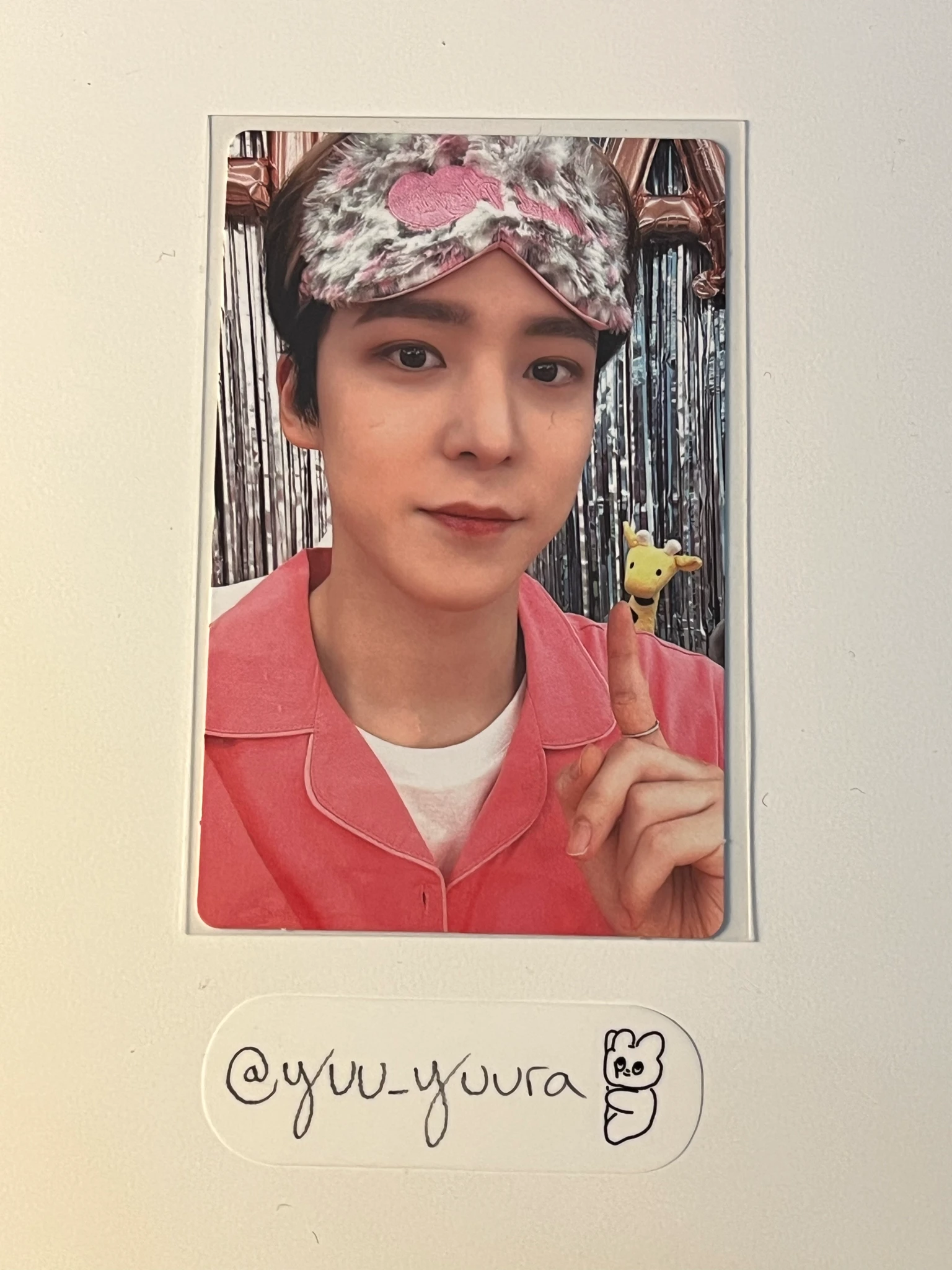 ATEEZ Yunho ATEEZ - Yunho - THE WORLD EP.1 : MOVEMENT Album pob (pre-order benefit) beatroad kaura world round 4 listing photo 1