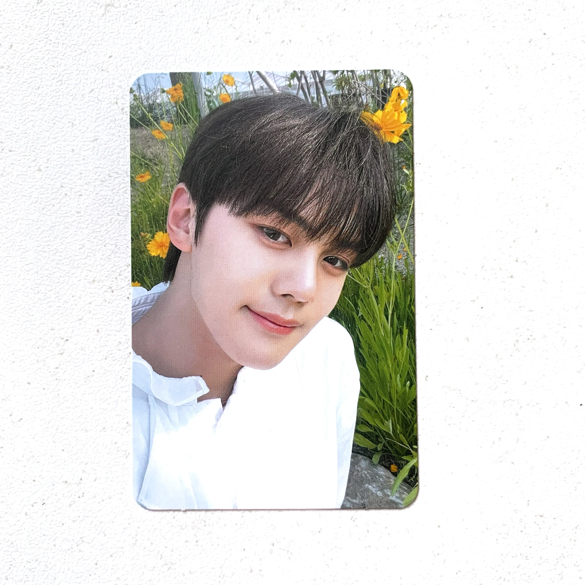 ZEROBASEONE Gyuvin ZEROBASEONE - Gyuvin - Youth in the Shade Album soundwave lucky draw photobook version listing photo 1