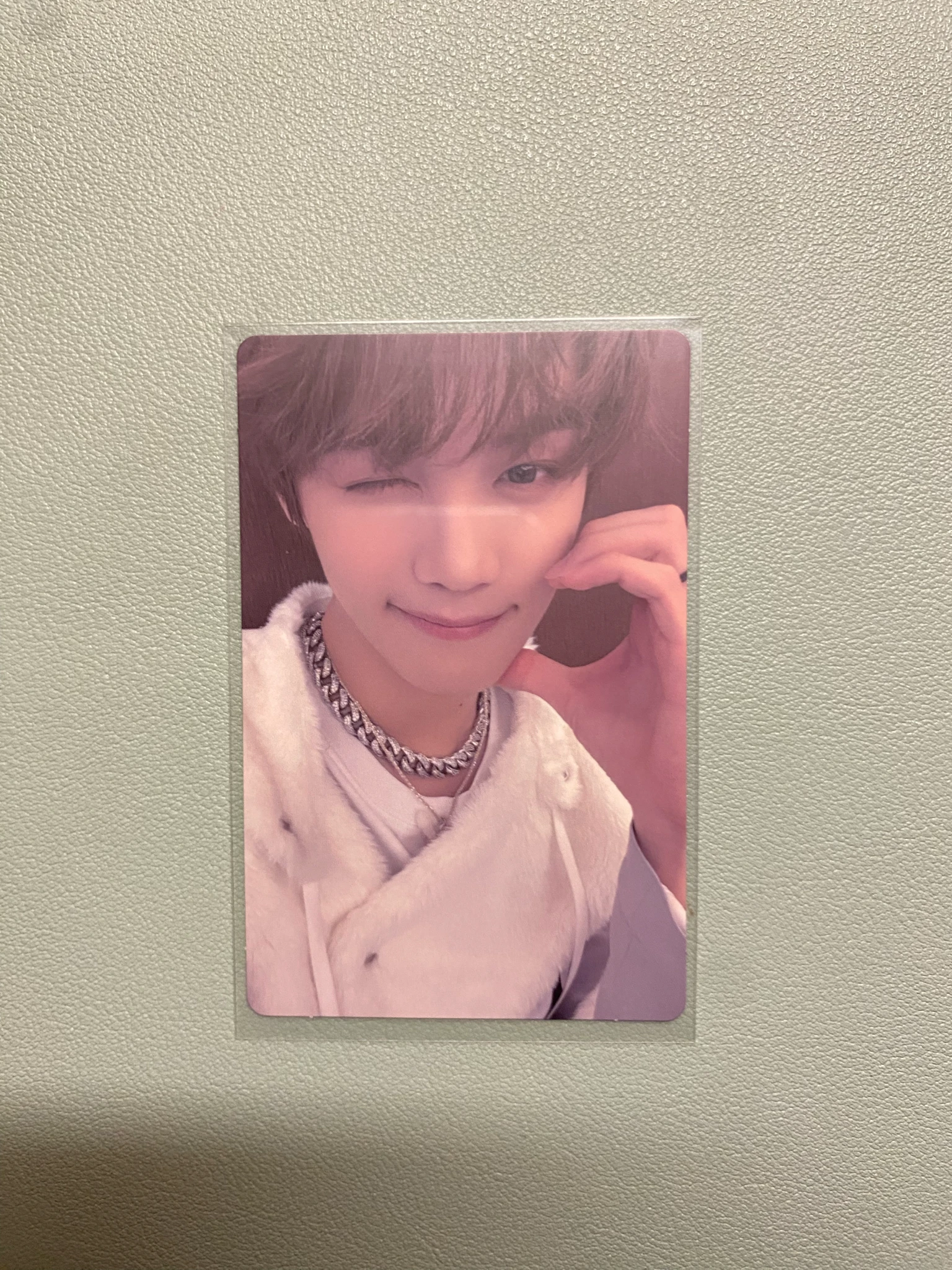 ZEROBASEONE Gyuvin ZEROBASEONE - Gyuvin - Blue Paradise Album listing photo 1