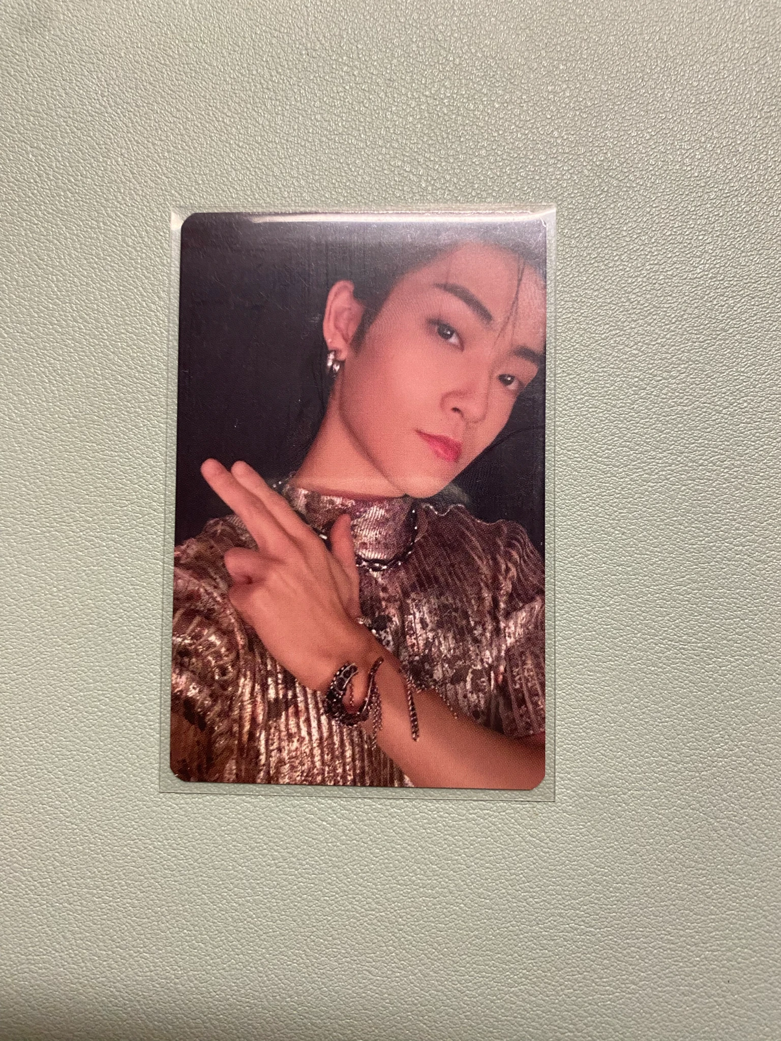 THE BOYZ Kevin THE BOYZ - Kevin - WORLD TOUR: Zeneration 2 Event 'MD' version t-shirt listing photo 1