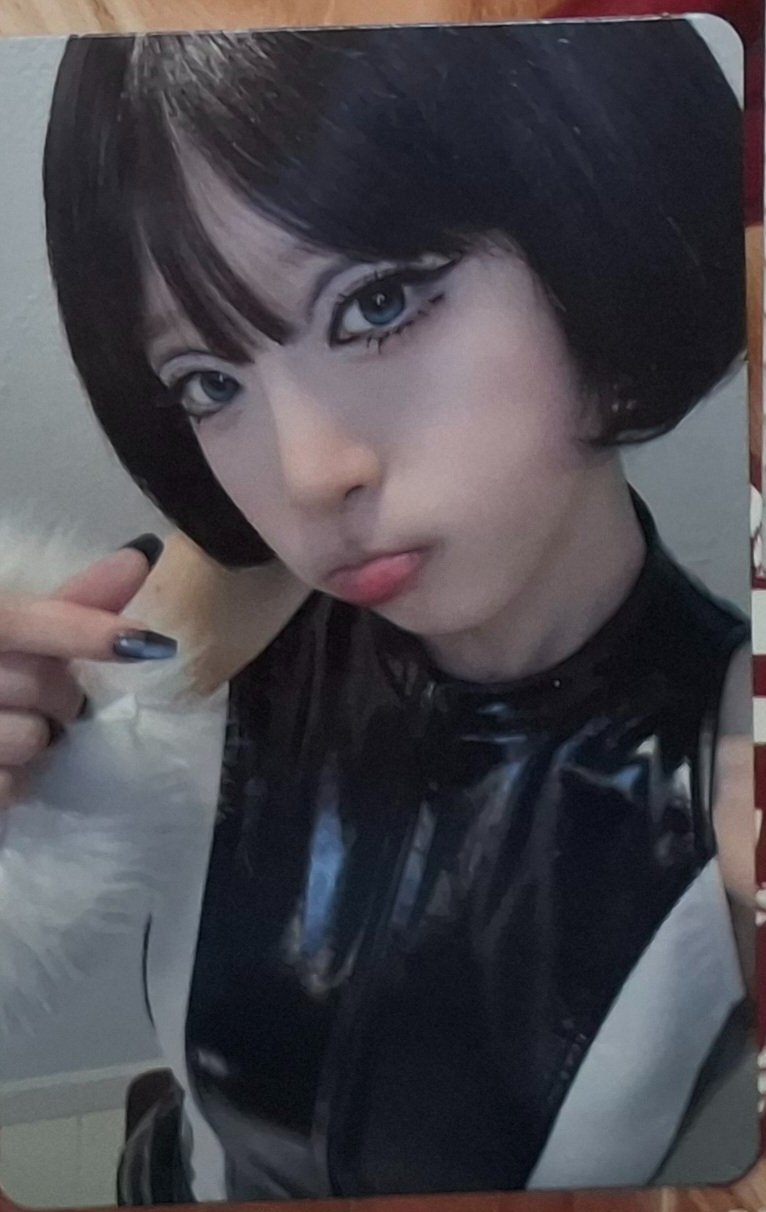 Yena Yena Yena - Yena - Love Catcher Album album photocard catch version listing photo 1
