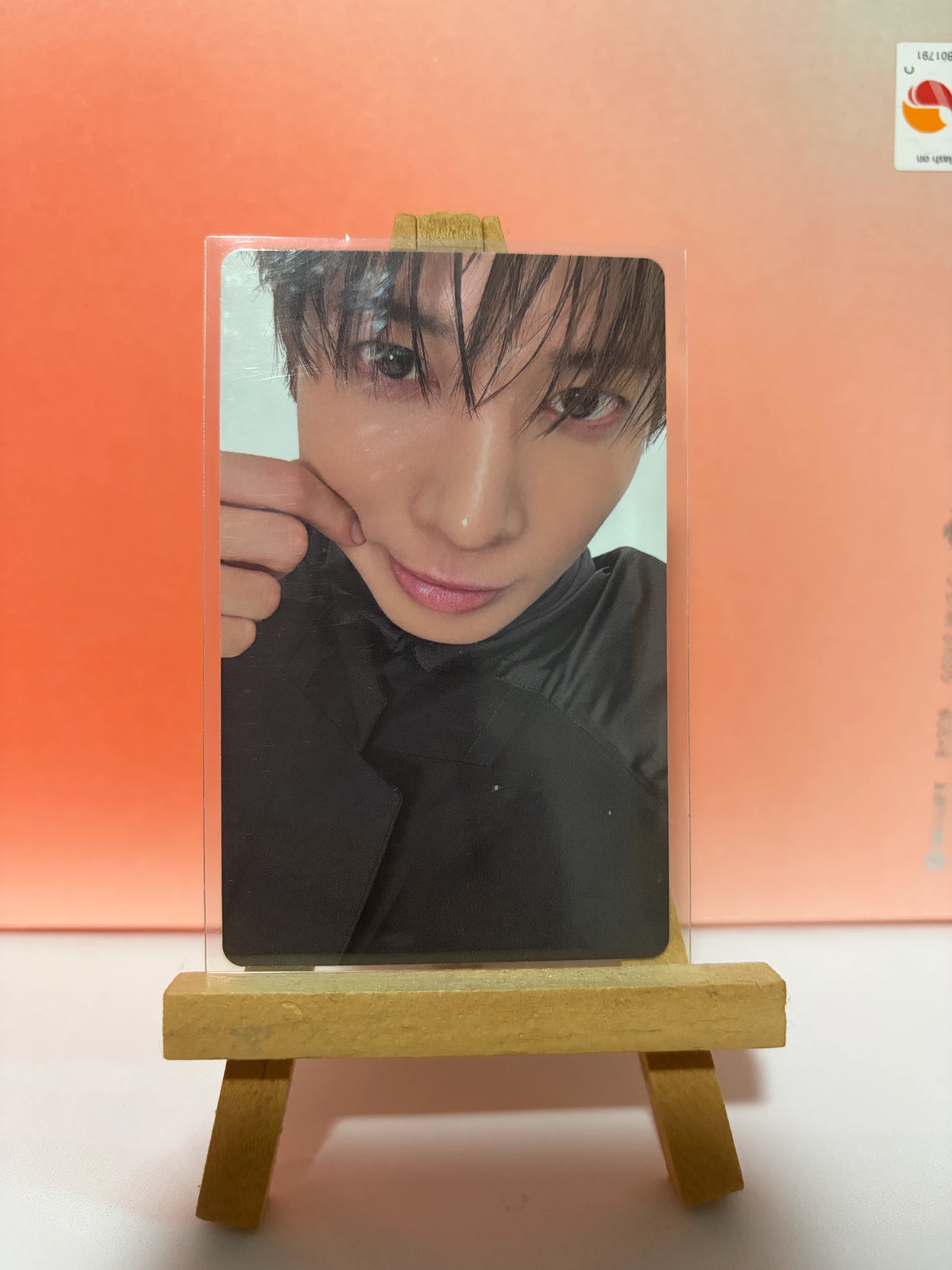 TOMORROW X TOGETHER Taehyun TOMORROW X TOGETHER - Taehyun - 7TH YEAR: A Moment of Stillness in the Thorns Album weverse global shop (wvg) pob (pre-order benefit) thorn version B version listing photo 1
