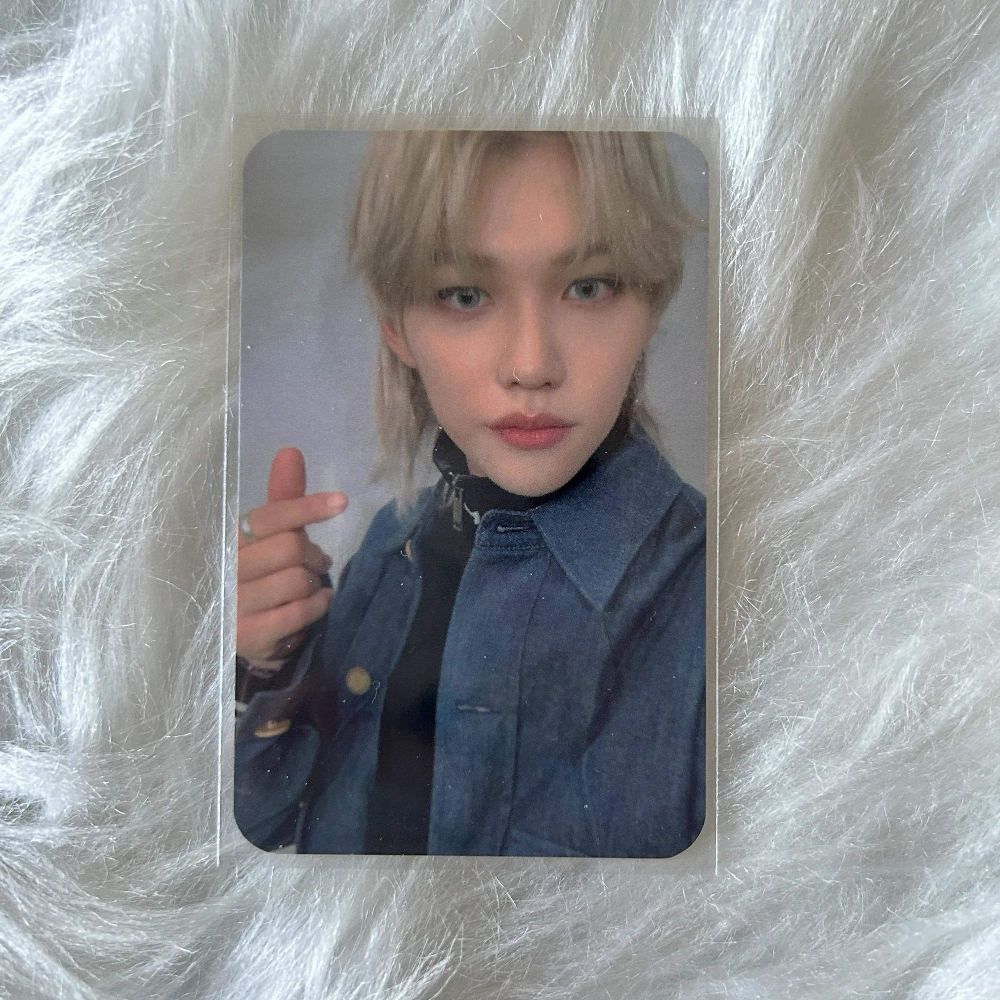Stray Kids Felix Stray Kids - Felix - In Life Album pre-order benefit (pob) yizhiyu listing photo 1
