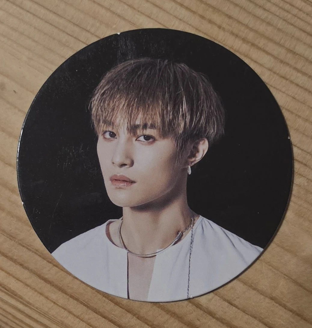 WayV Yangyang WayV - Yangyang - Take Over The Moon: Sequel Album album photocard circle card world version listing photo 1