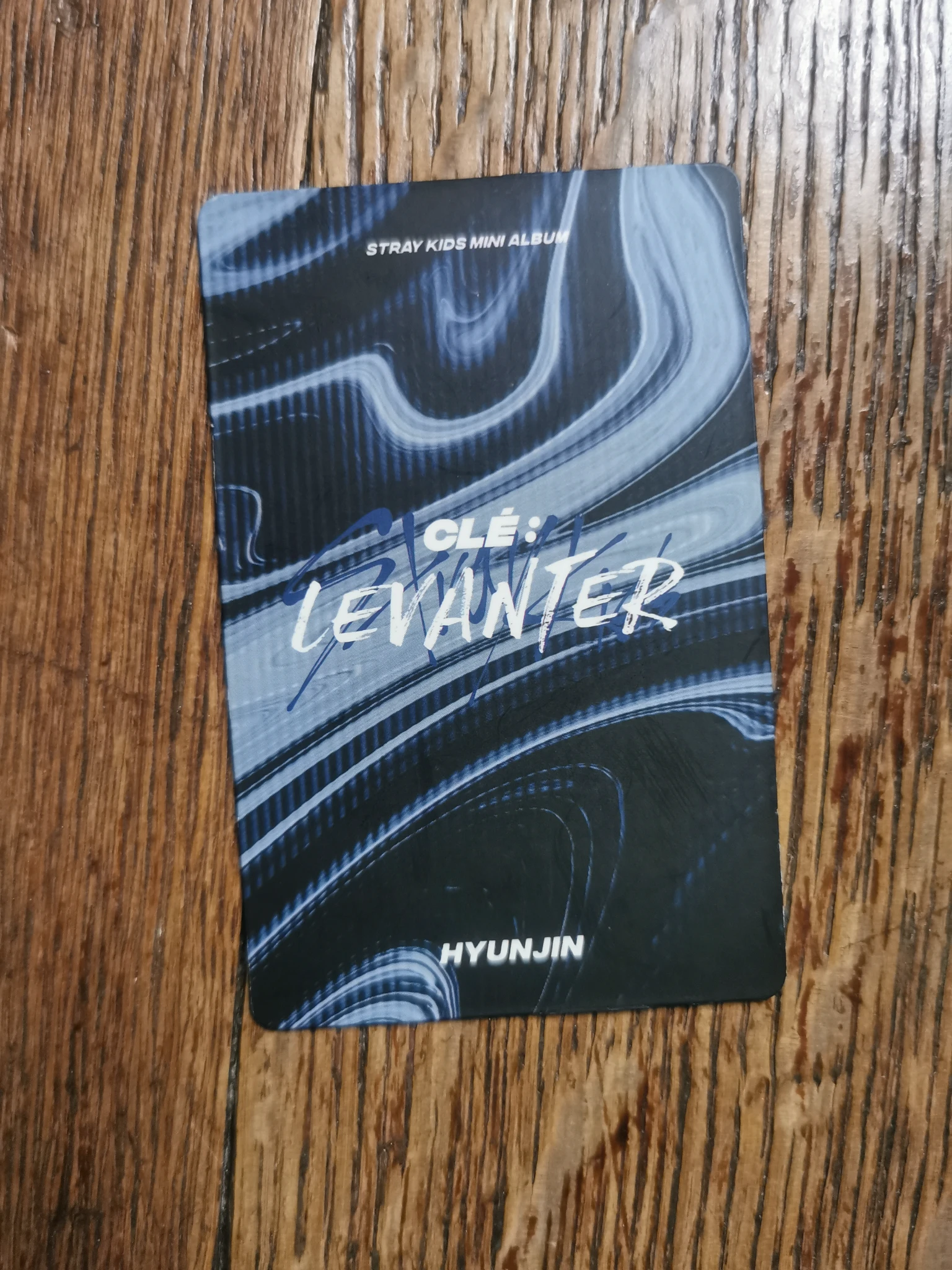 Stray Kids Hyunjin Stray Kids - Hyunjin - Clé: Levanter Album album photocard limited ver. lenticular listing photo 2