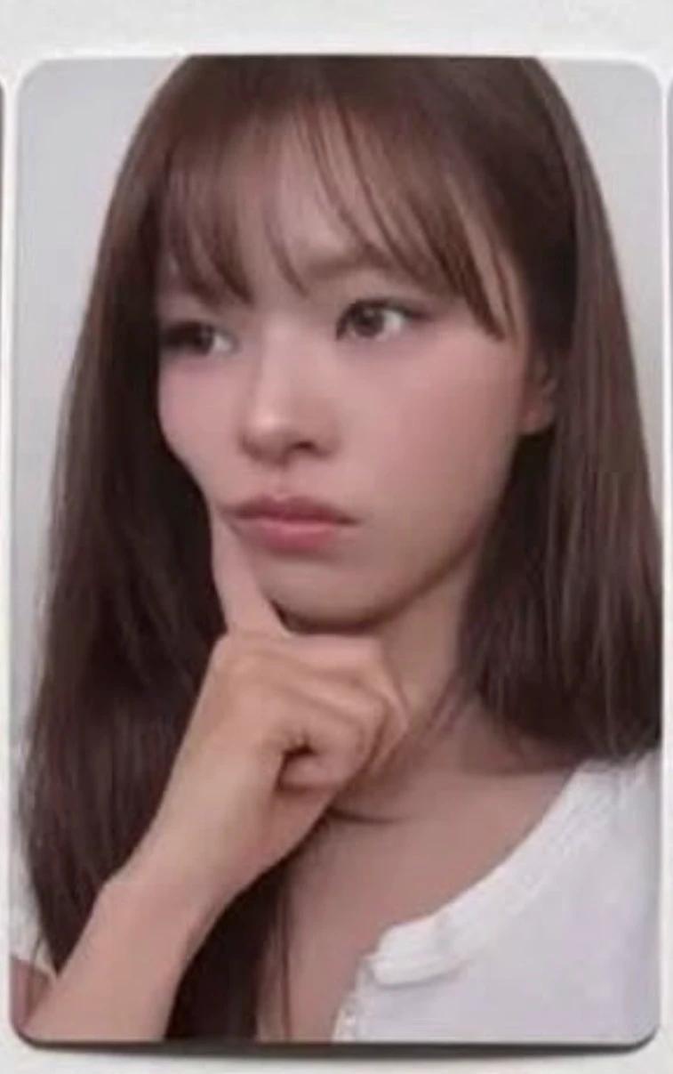 TWICE Jeongyeon TWICE - Jeongyeon - TWICE 6th World Tour THIS IS FOR Event day 3 encore finale photocard set entrance / attendance benefit seoul listing photo 1