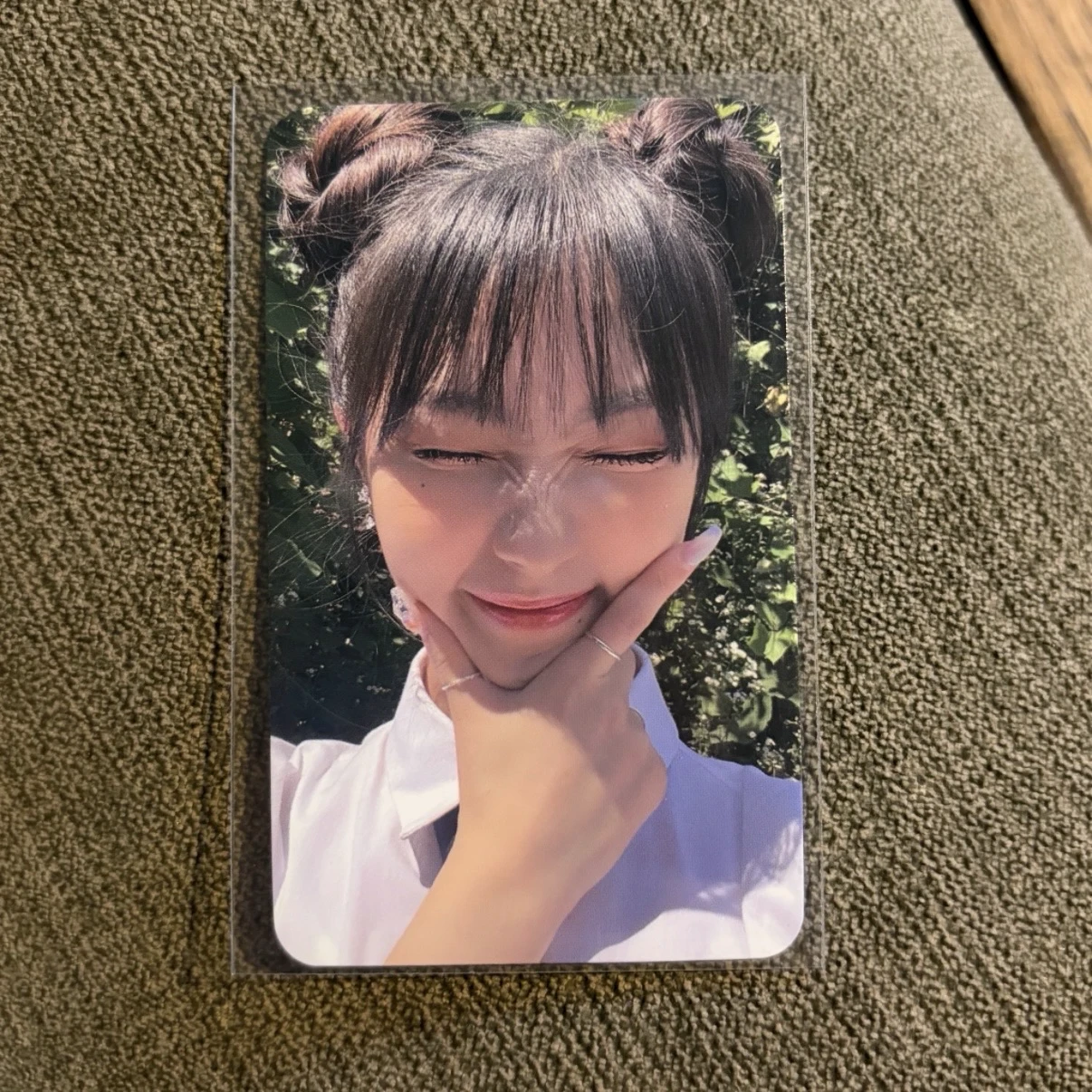 LOONA YeoJin LOONA - YeoJin - Flip That Album blip special event listing photo 1
