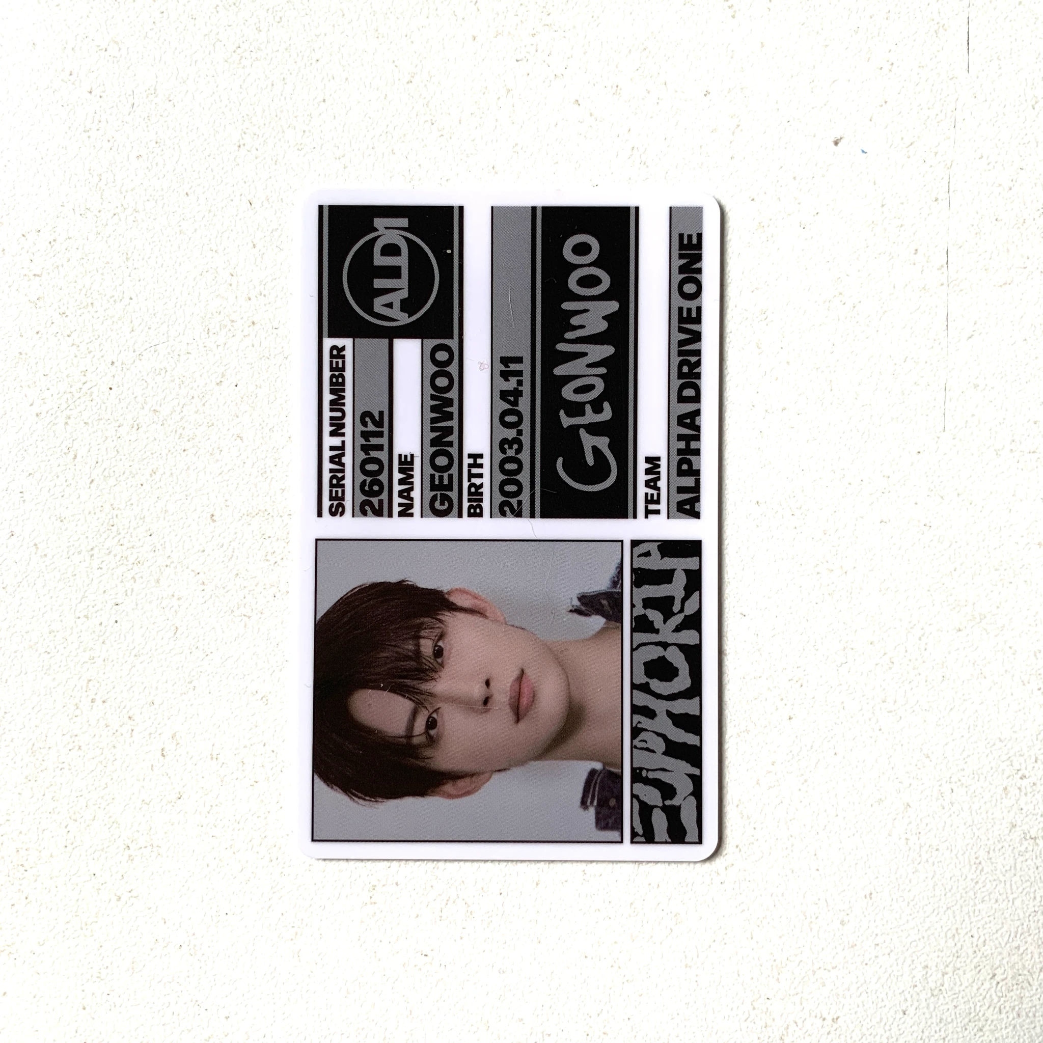 ALPHA DRIVE ONE Geonwoo ALPHA DRIVE ONE - Geonwoo - EUPHORIA Album album photocard listing photo 1