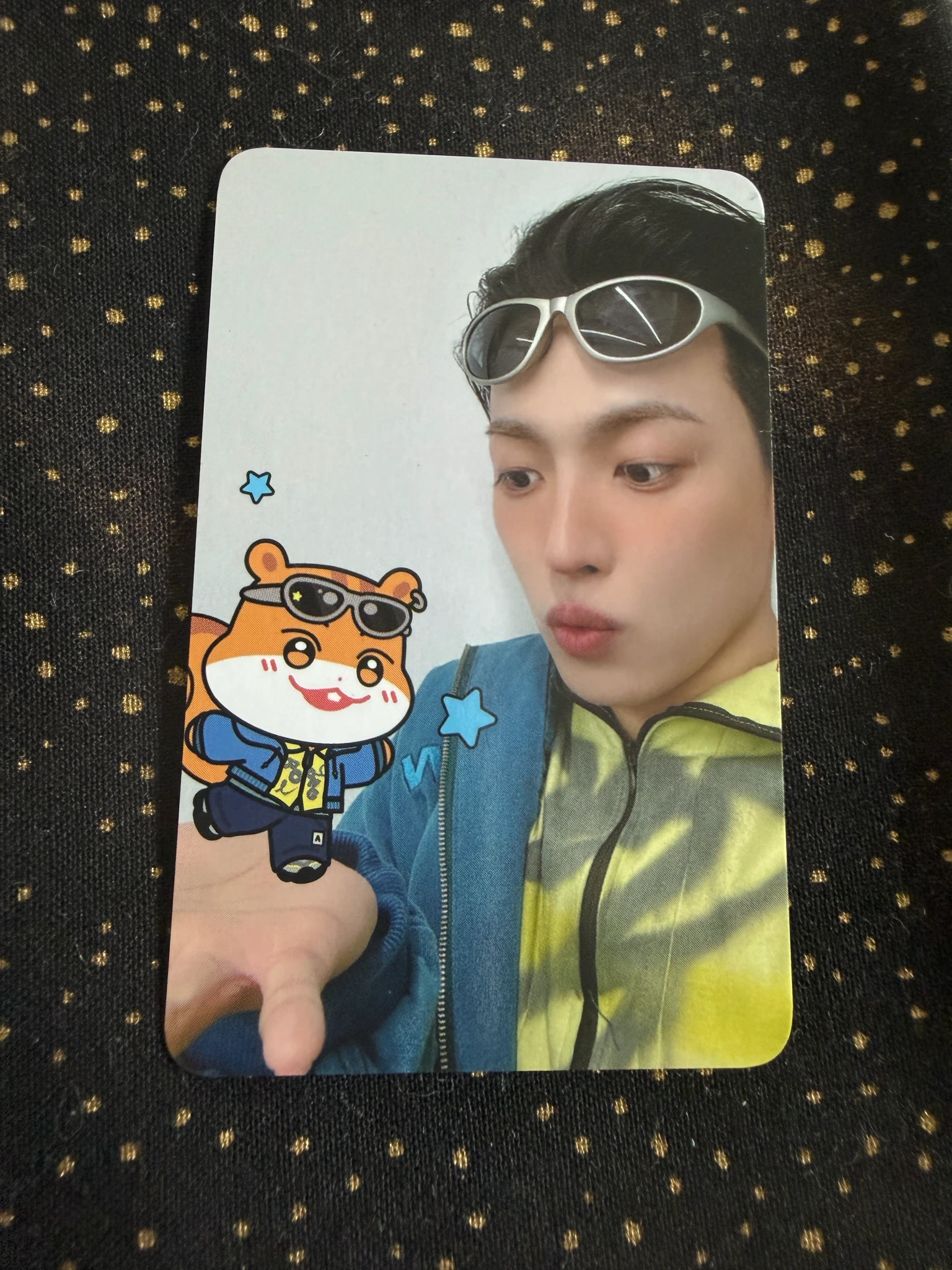 ATEEZ Hongjoong ATEEZ - Hongjoong - ANITEEZ IN COLOR Other trading card merch photocard listing photo 1