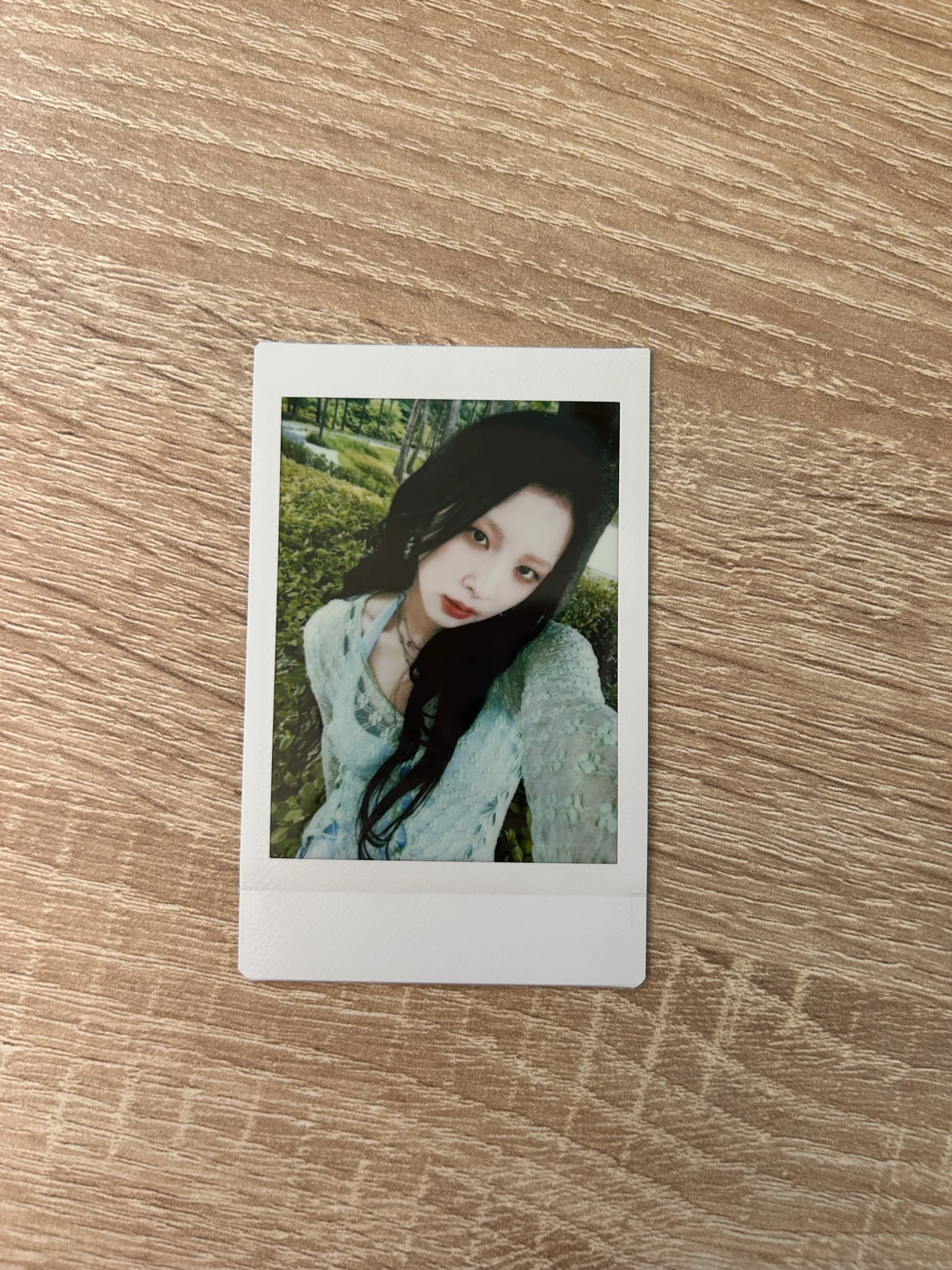 KARD Jiwoo KARD - Jiwoo - KARD 2023 World Tour Playground Event tour merch polaroid set listing photo 1